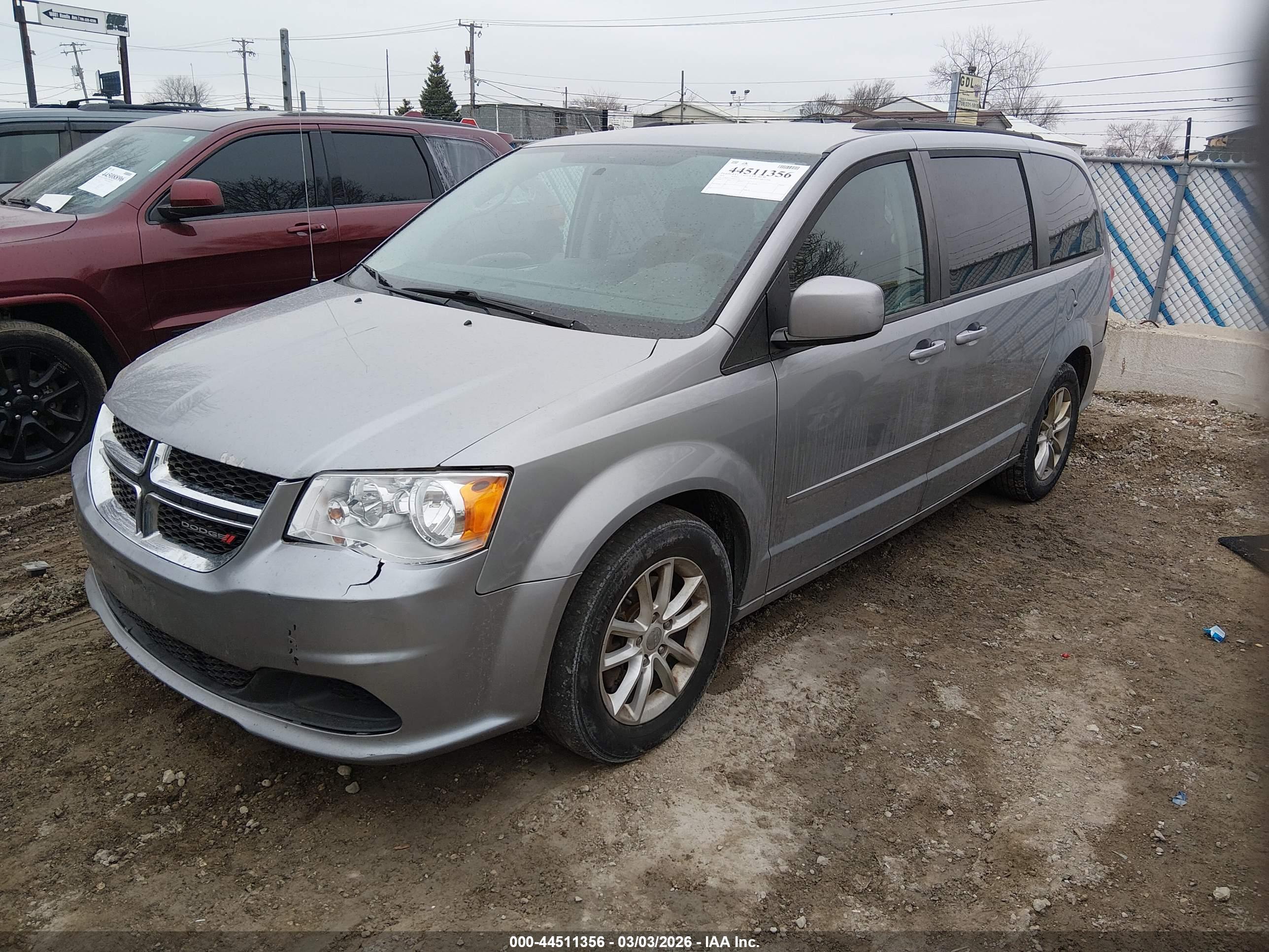 DODGE GRAND image 2