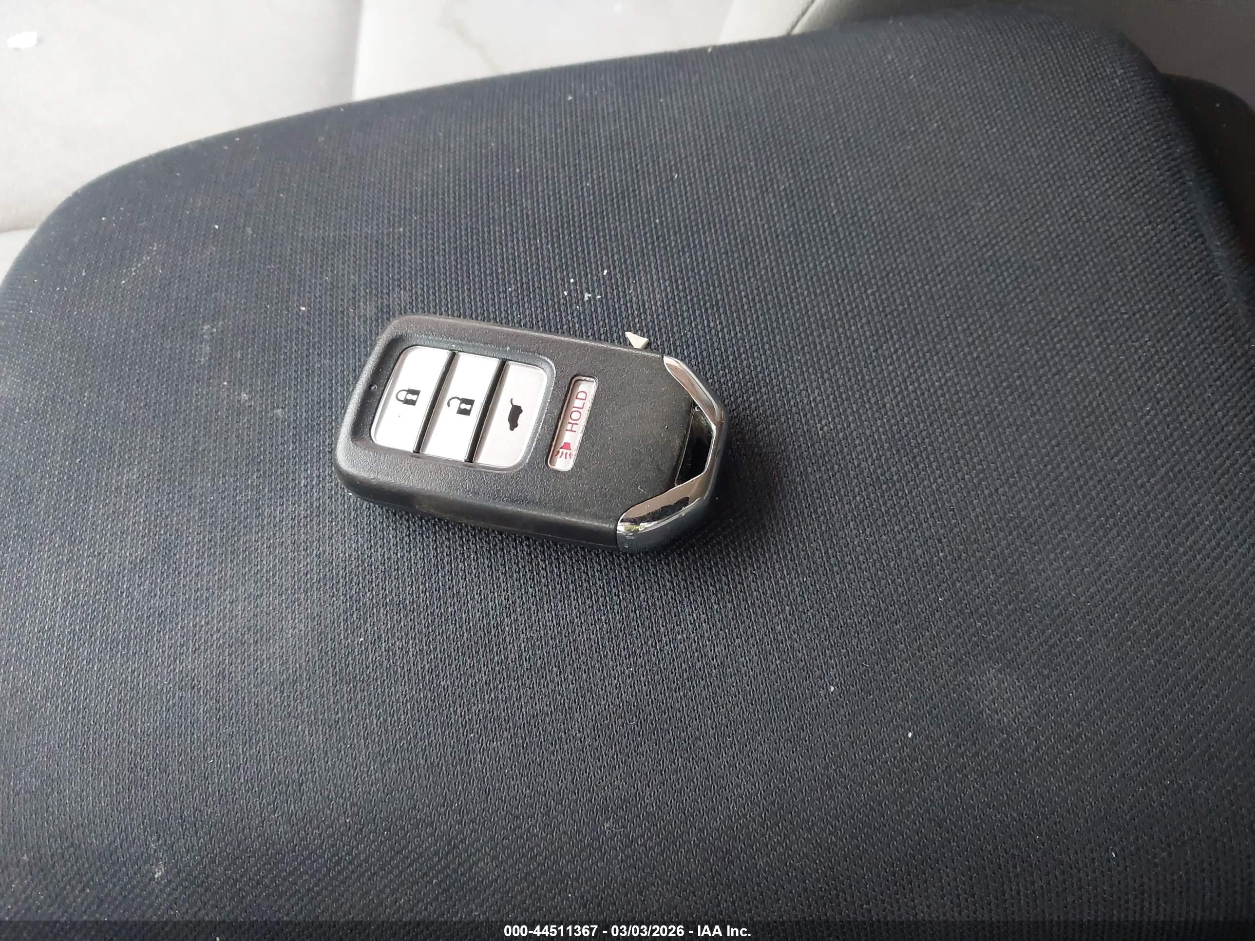 HONDA CR-V image 11