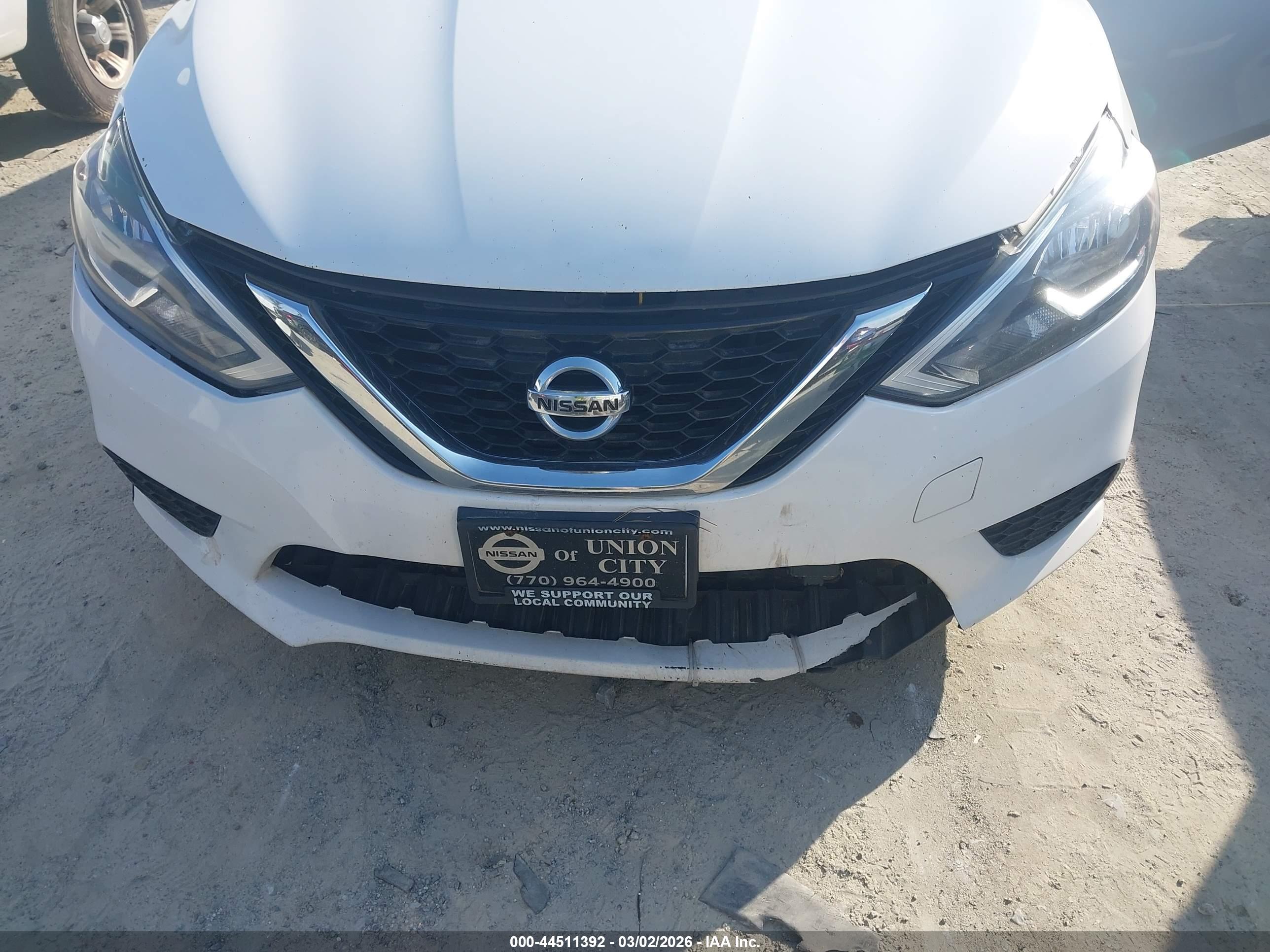 NISSAN SENTRA image 6