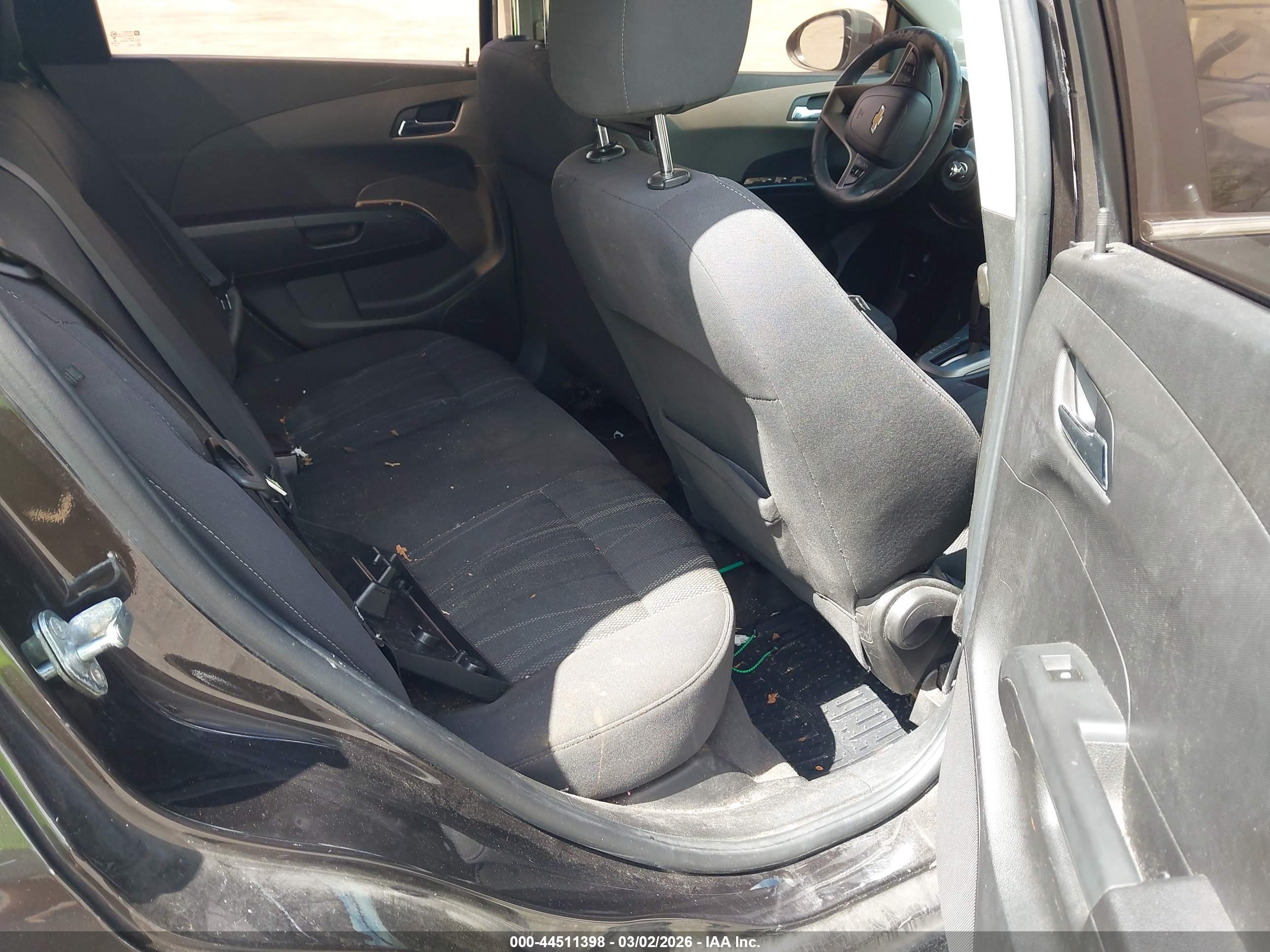 CHEVROLET SONIC image 8