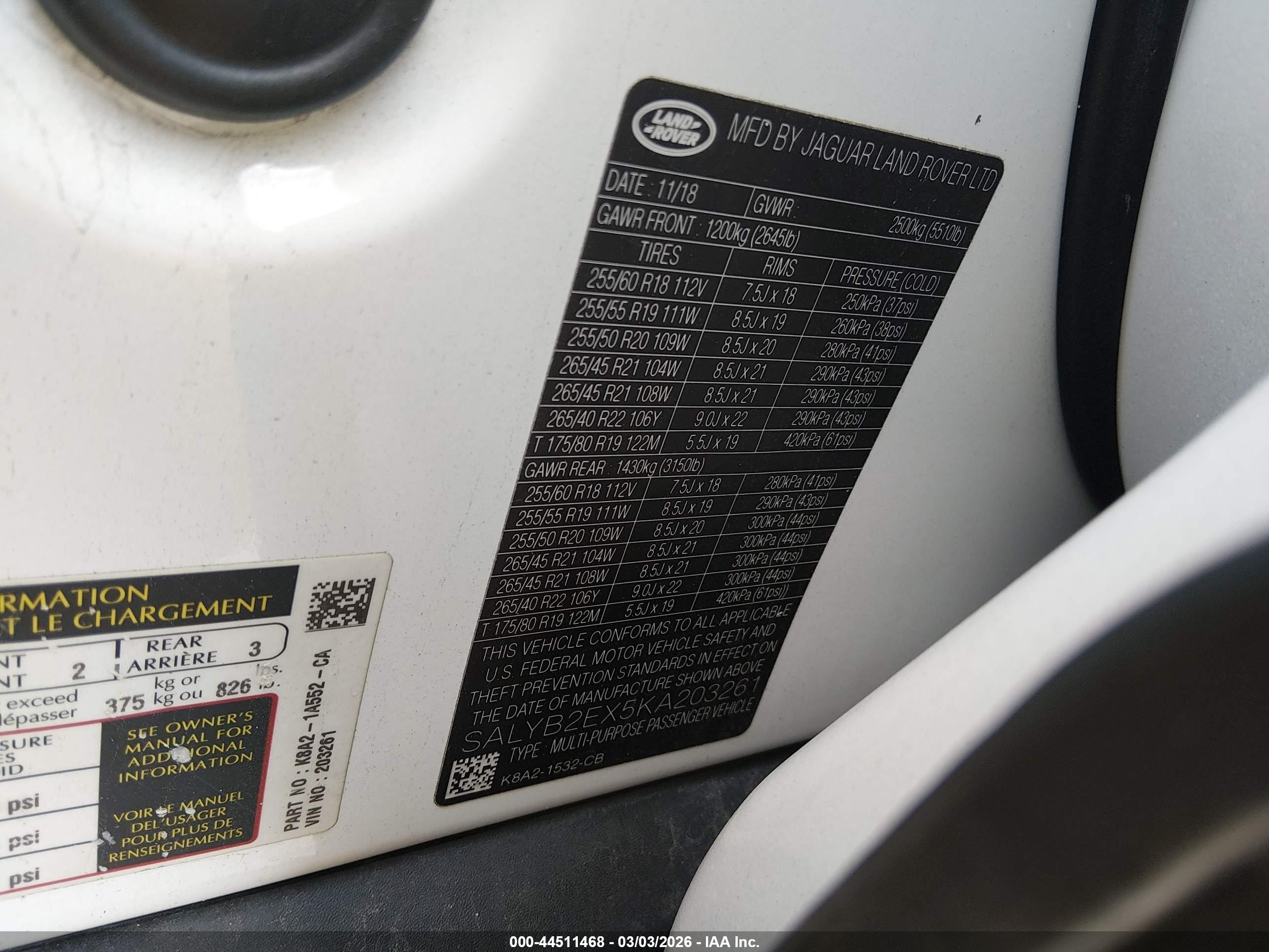 LAND ROVER image 9