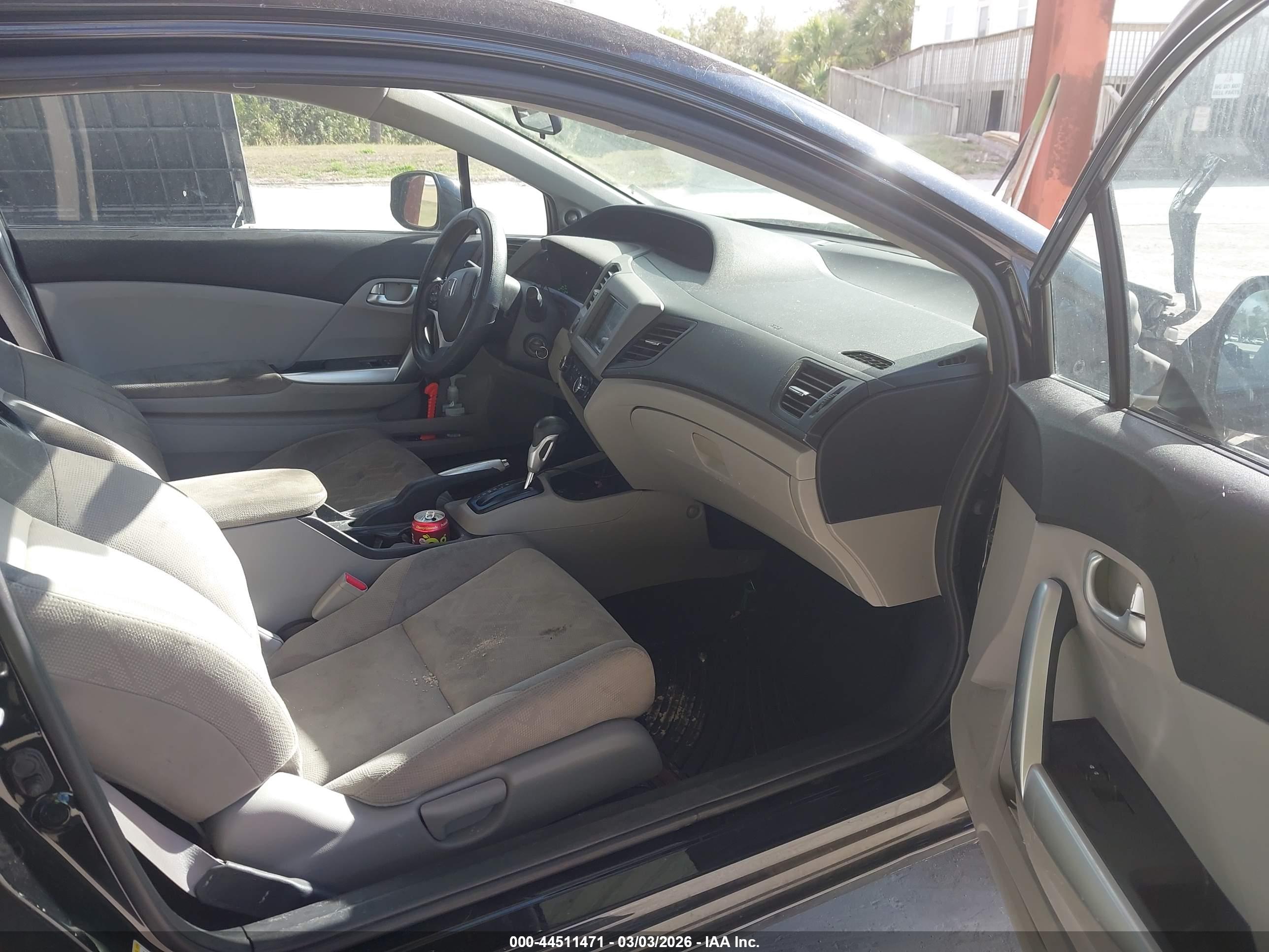 HONDA CIVIC image 5