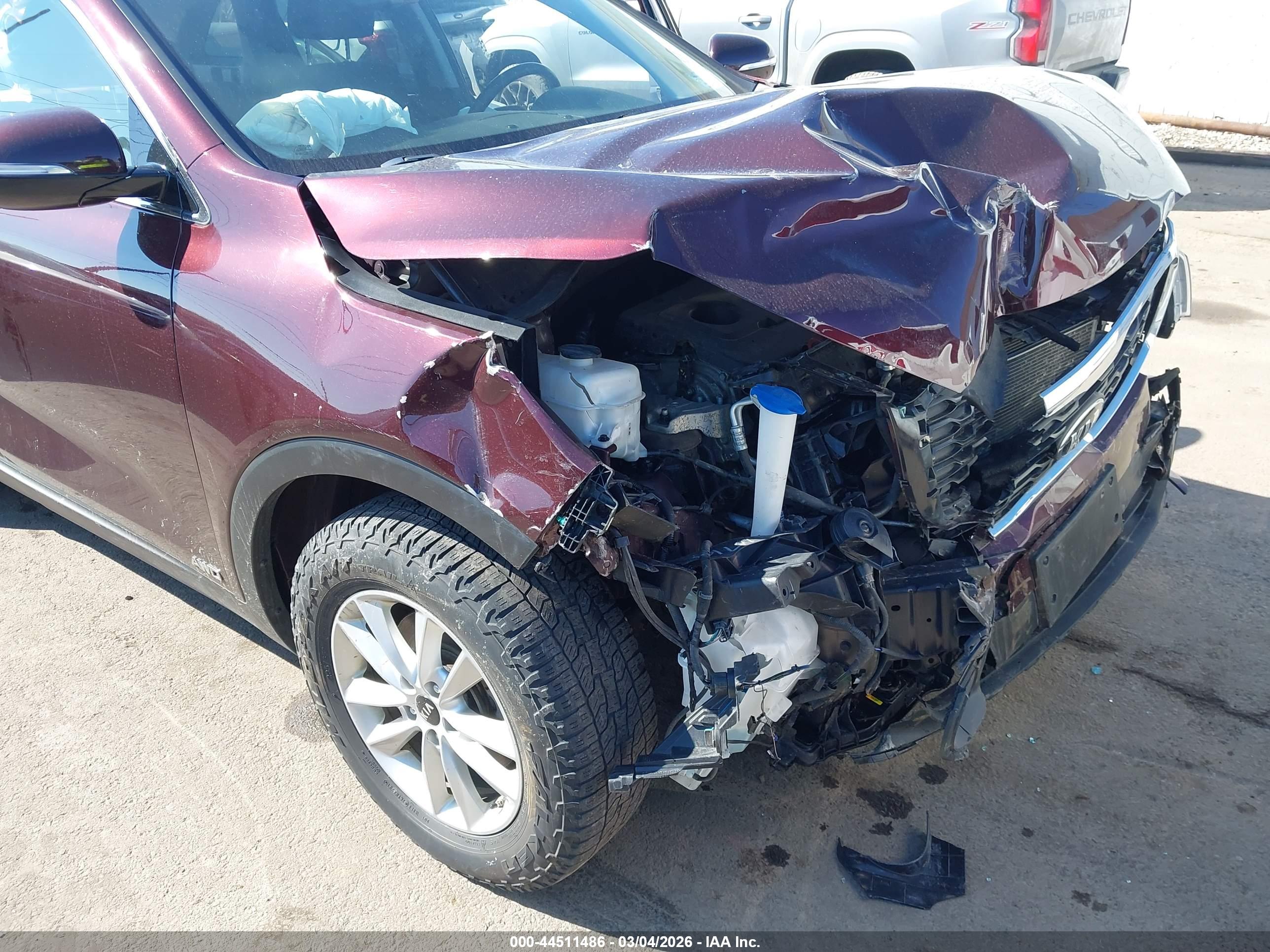 KIA SORENTO image 6