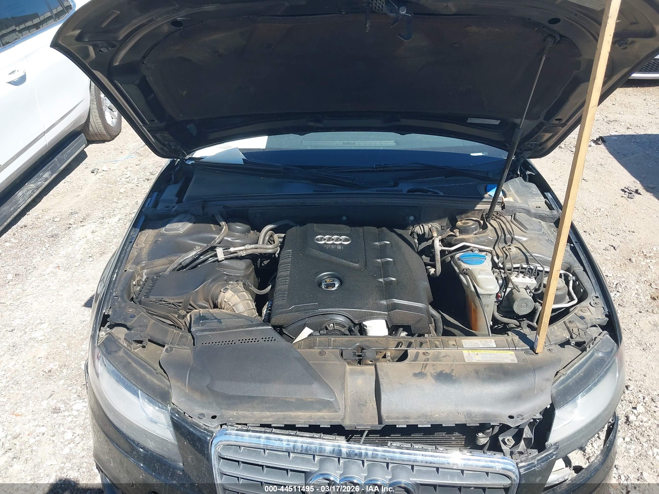 AUDI A4 image 10