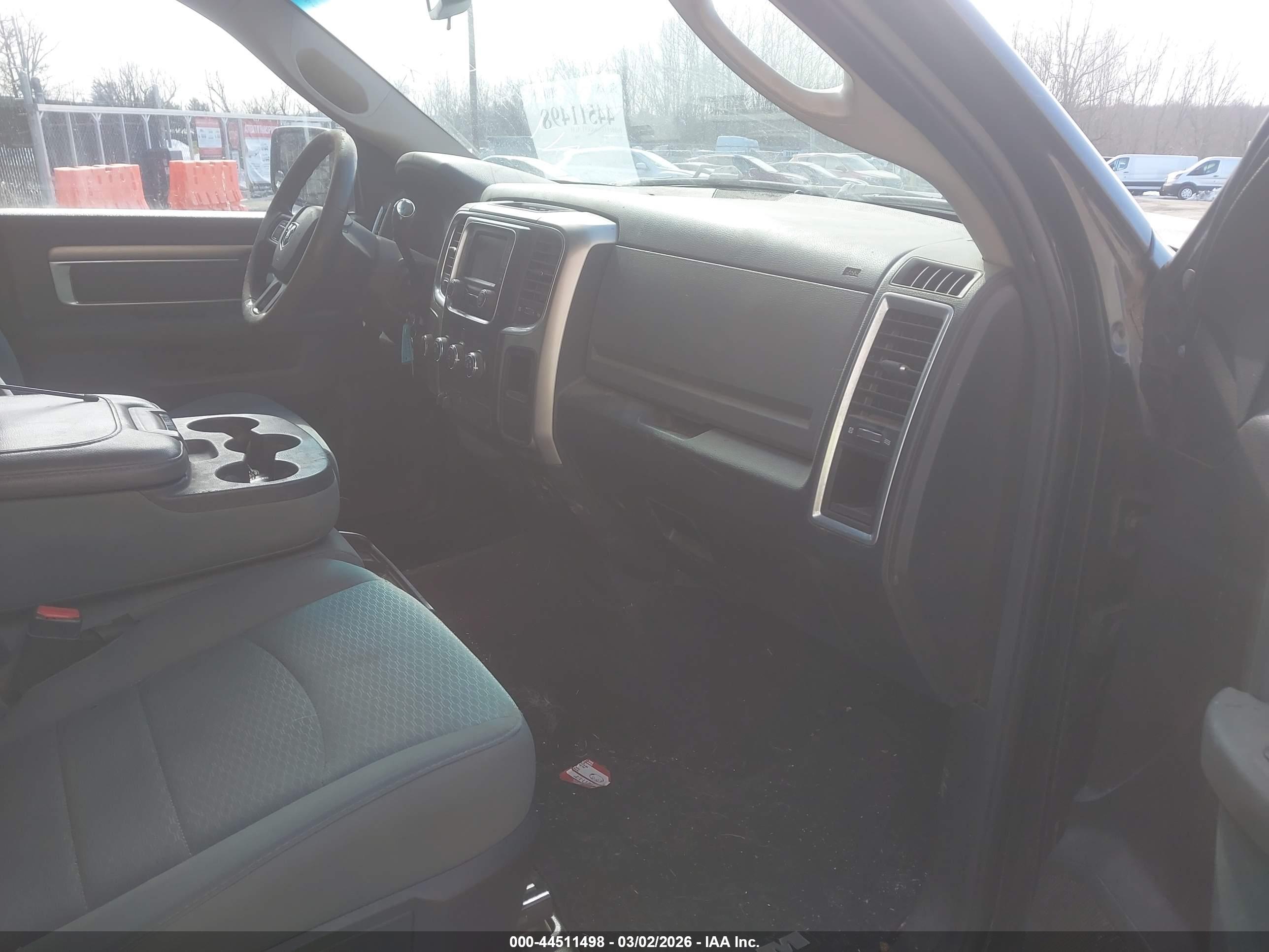 RAM 2500 image 5