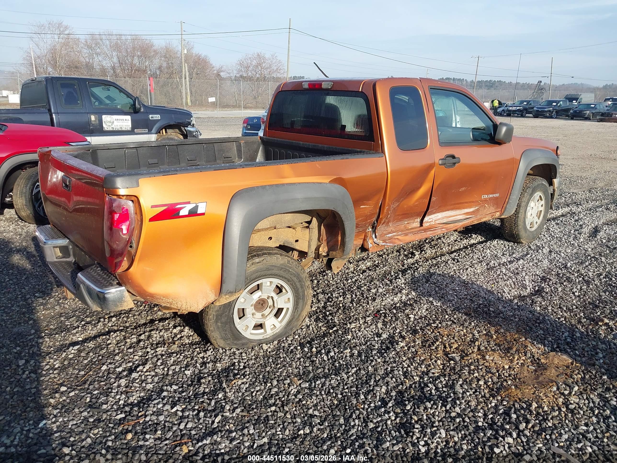 CHEVROLET COLORADO image 4