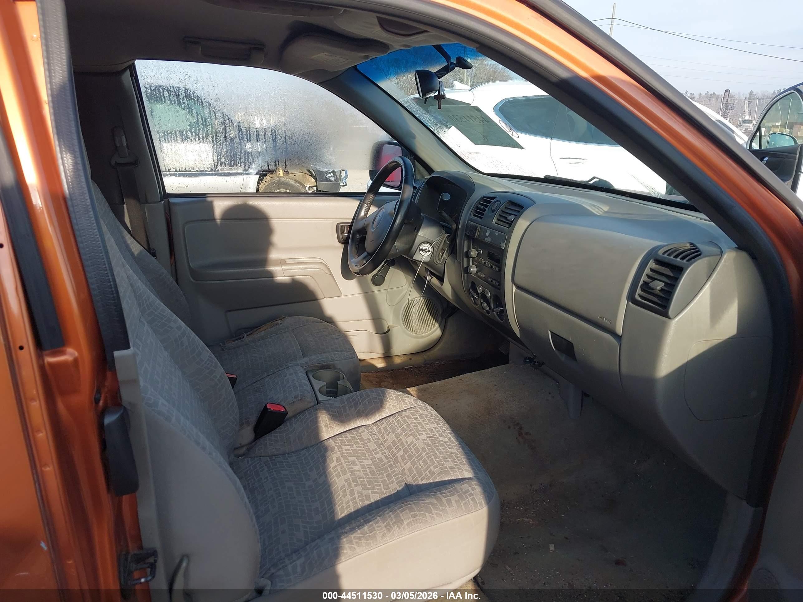 CHEVROLET COLORADO image 5