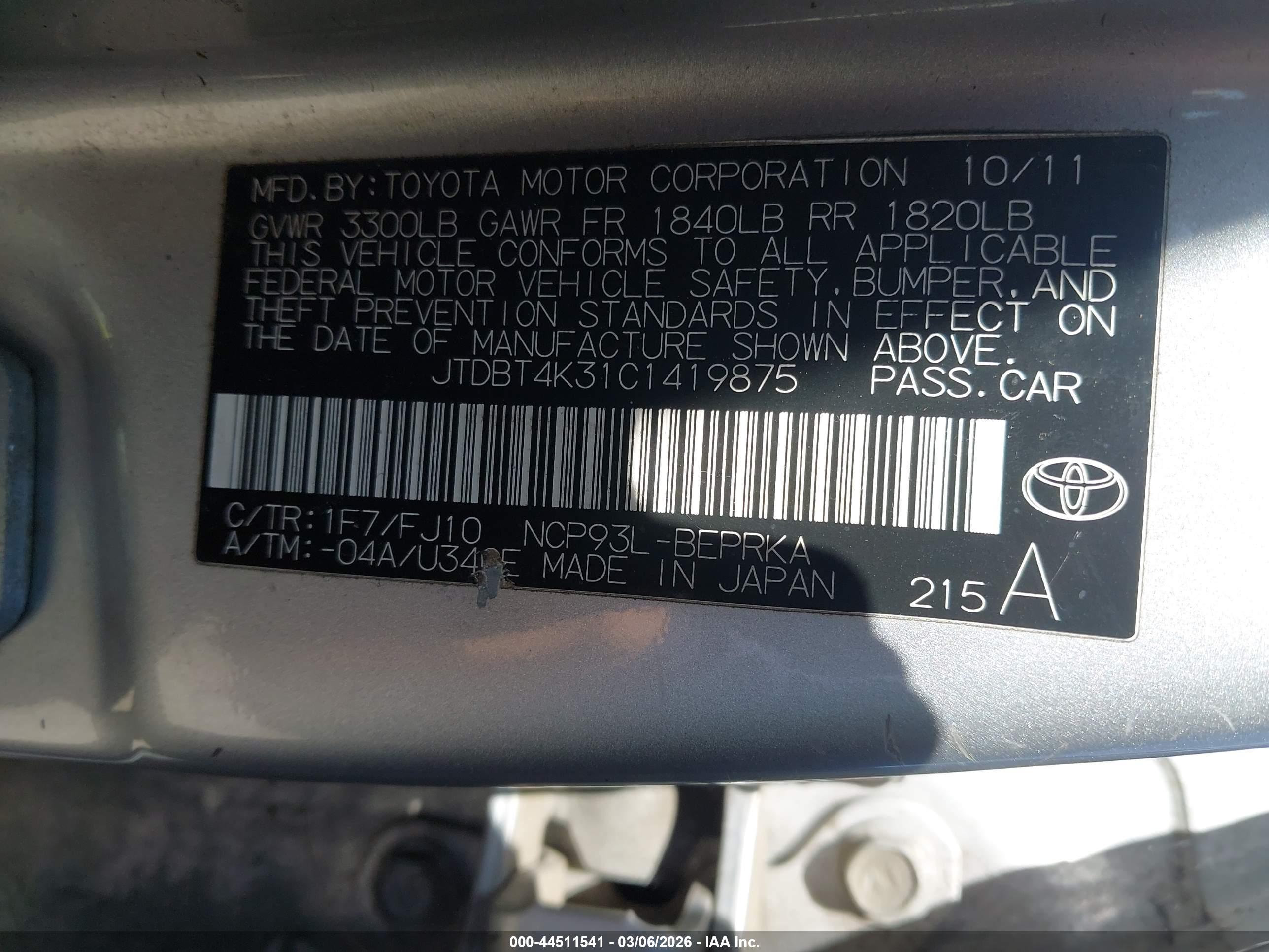 TOYOTA YARIS image 9