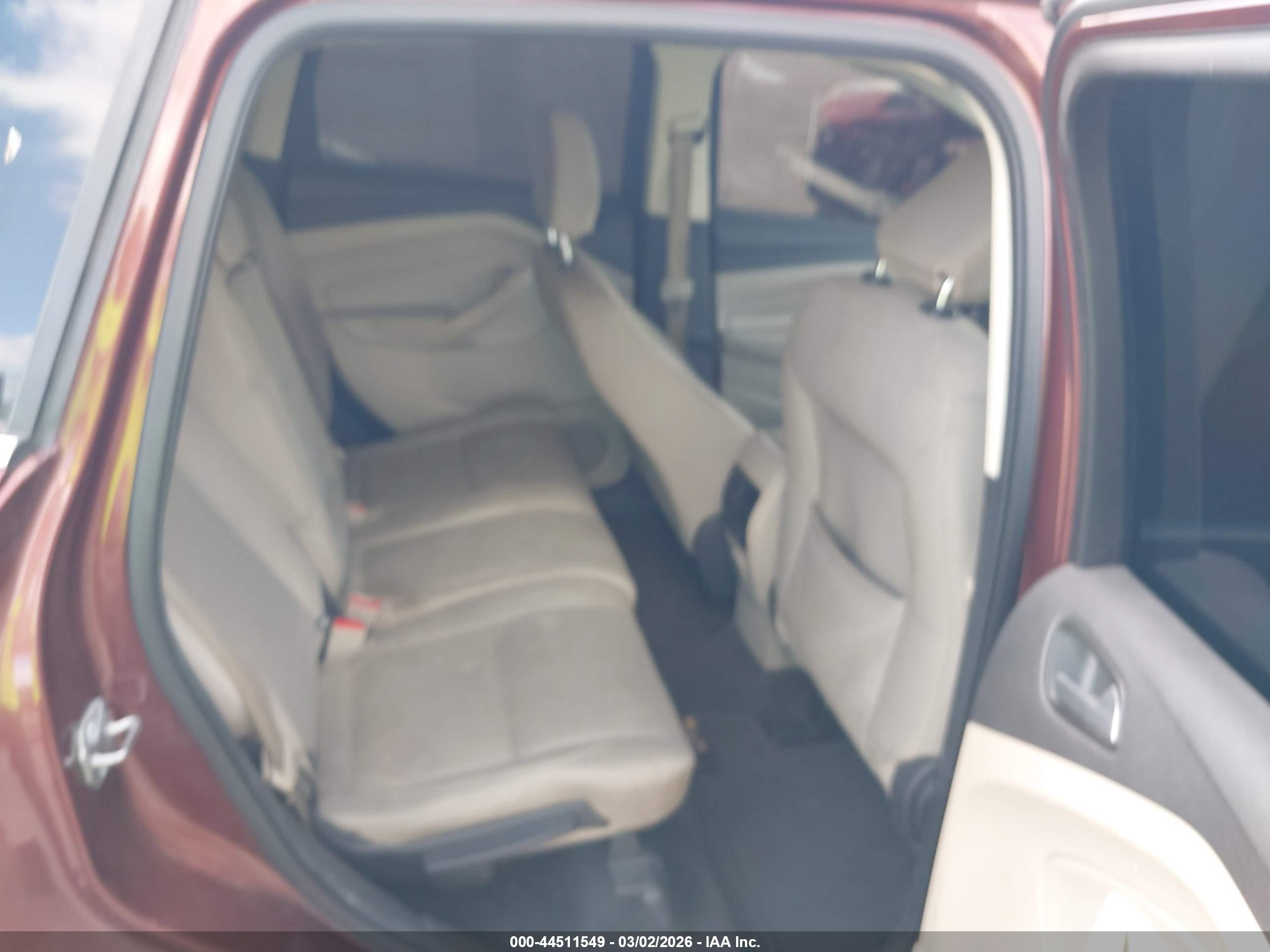 FORD ESCAPE image 8