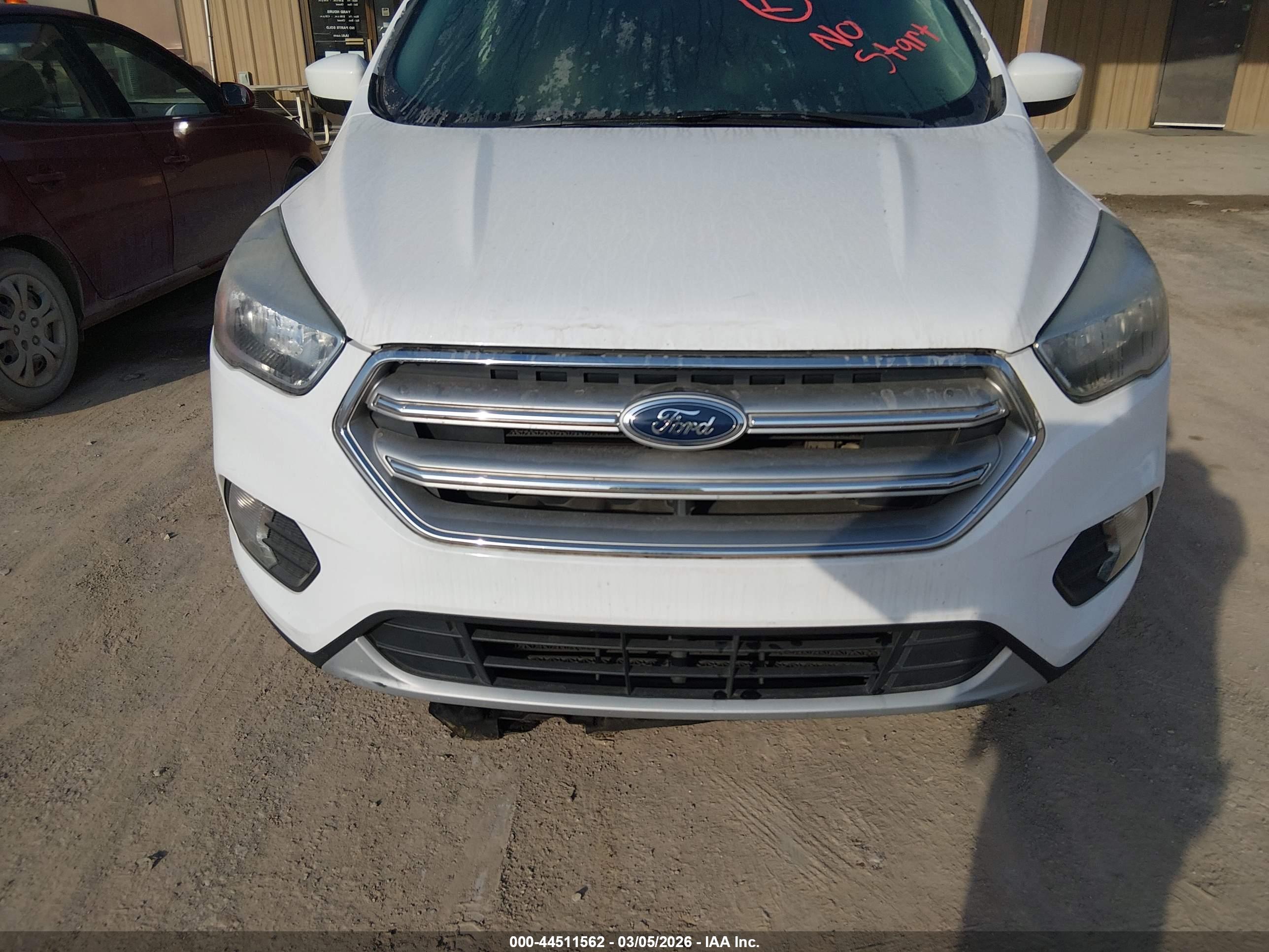 FORD ESCAPE image 6