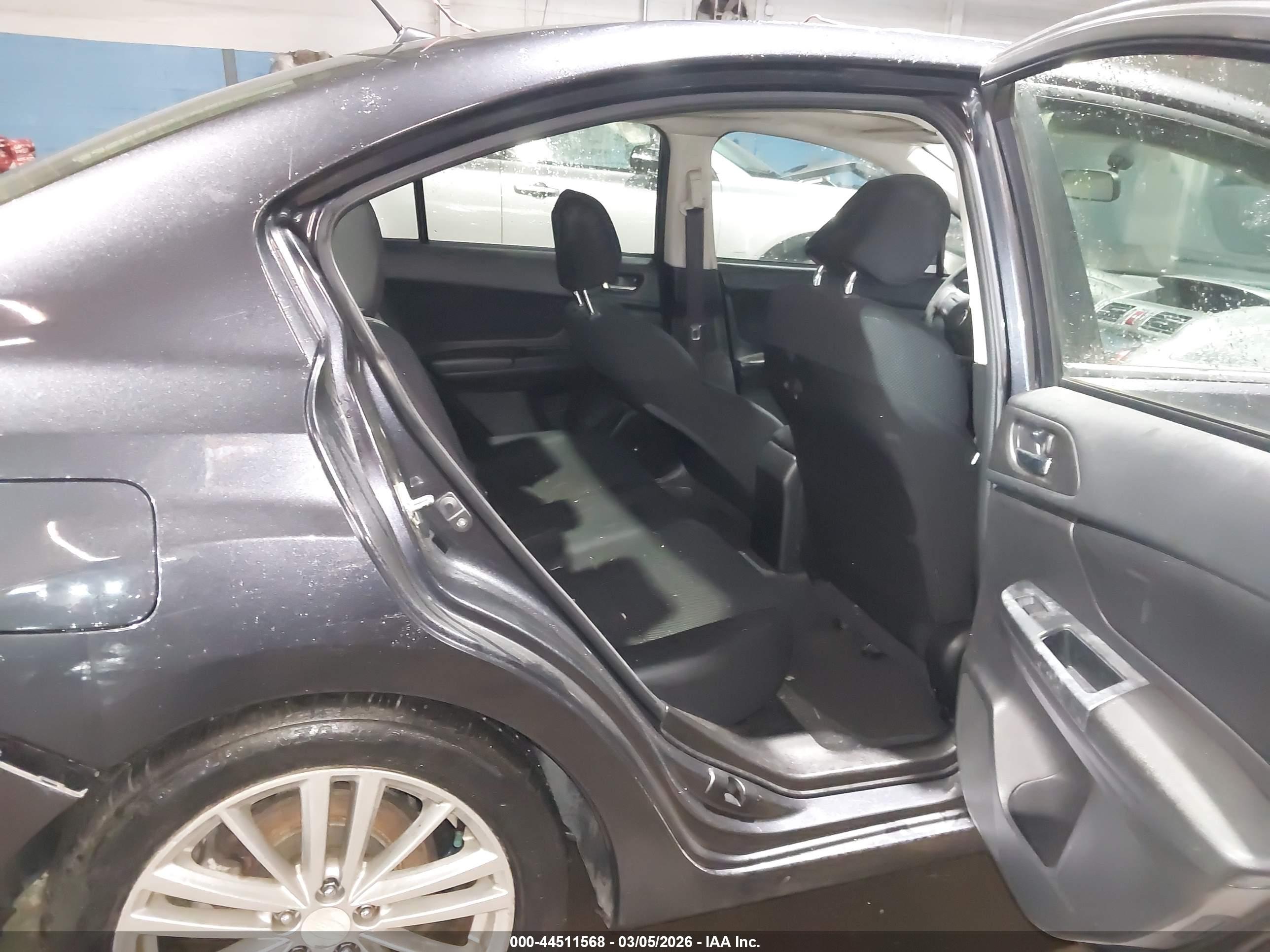 SUBARU IMPREZA image 8