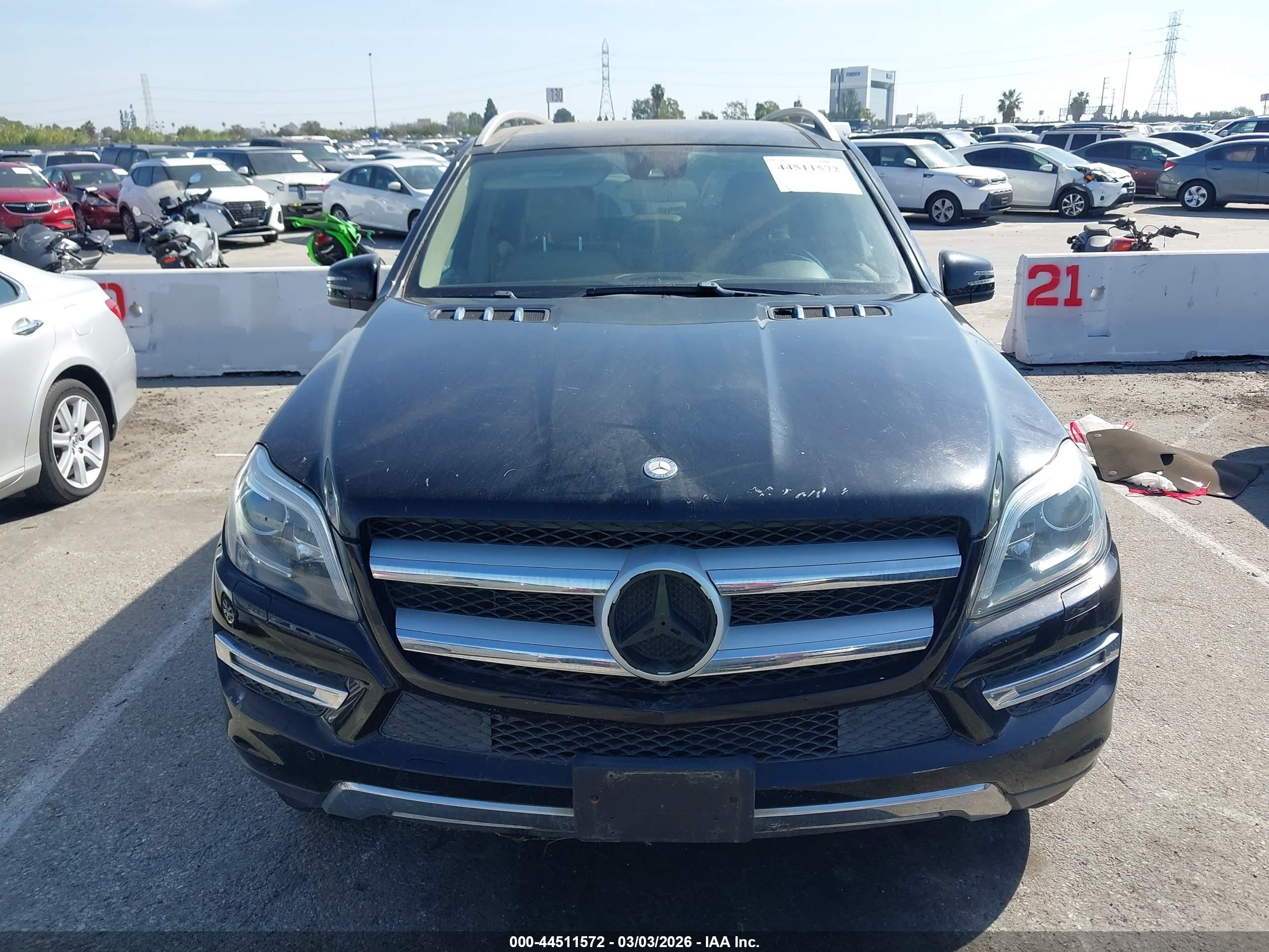 MERCEDES-BENZ GL image 6