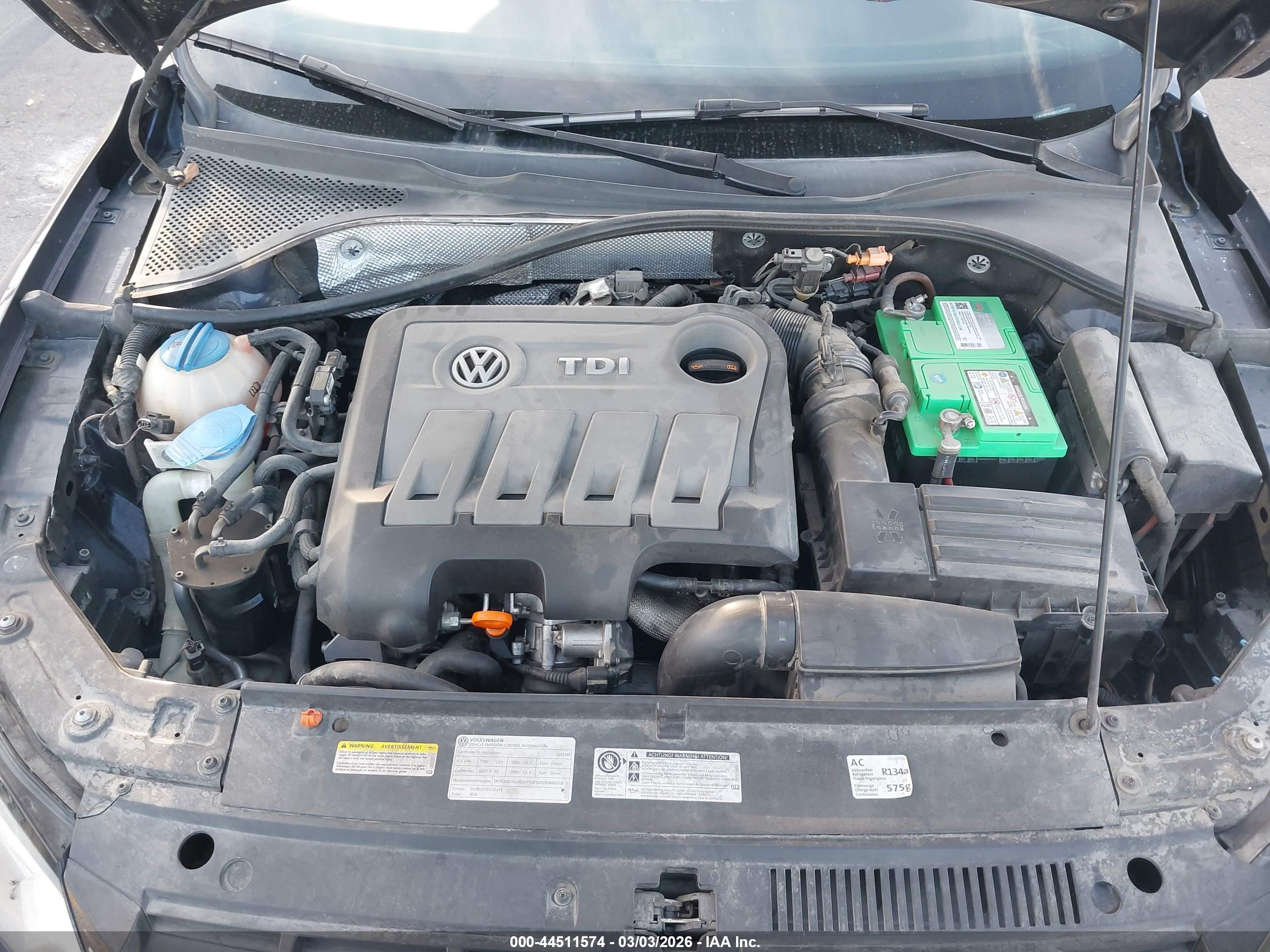 VOLKSWAGEN PASSAT image 10