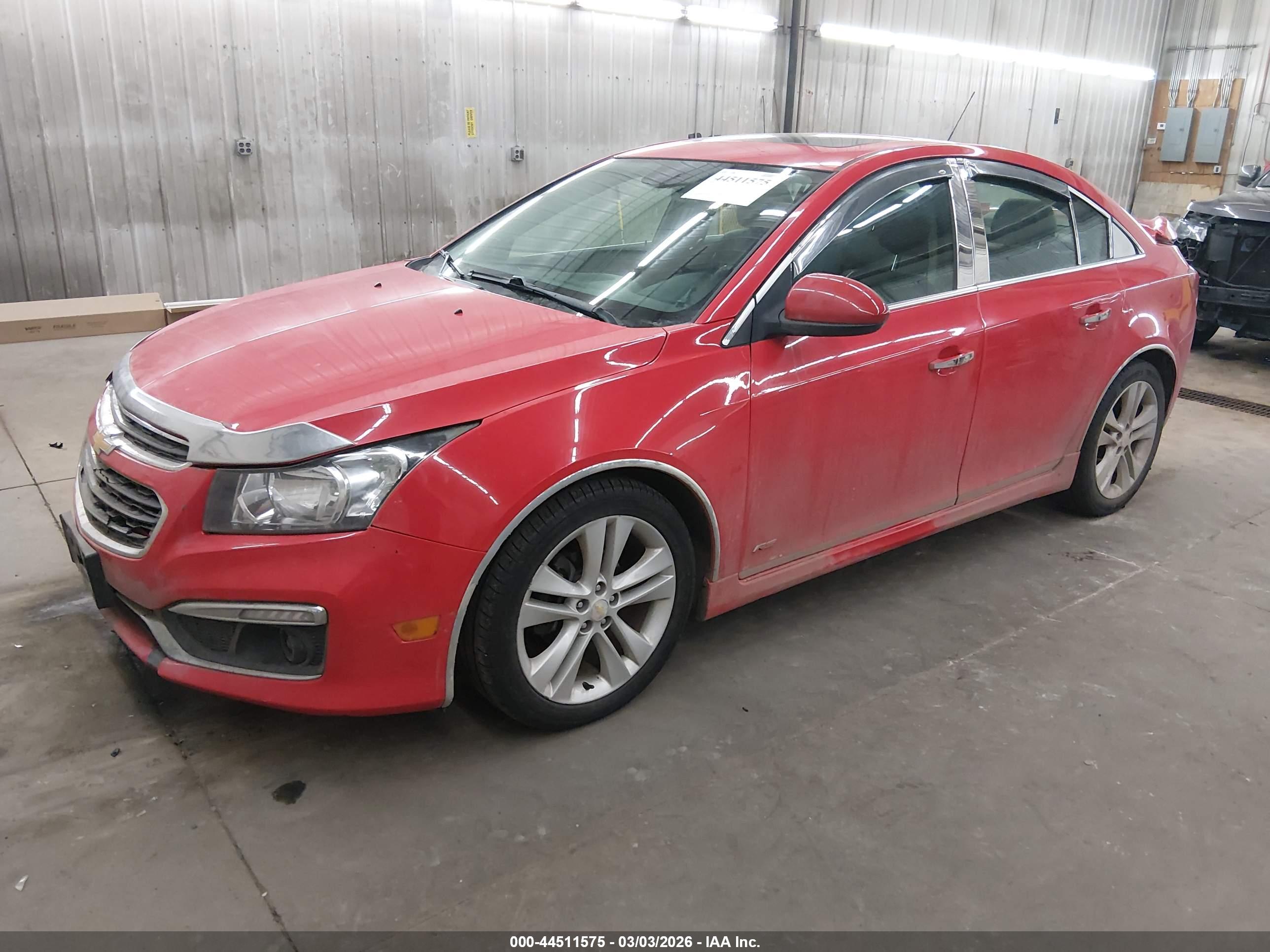 CHEVROLET CRUZE image 2