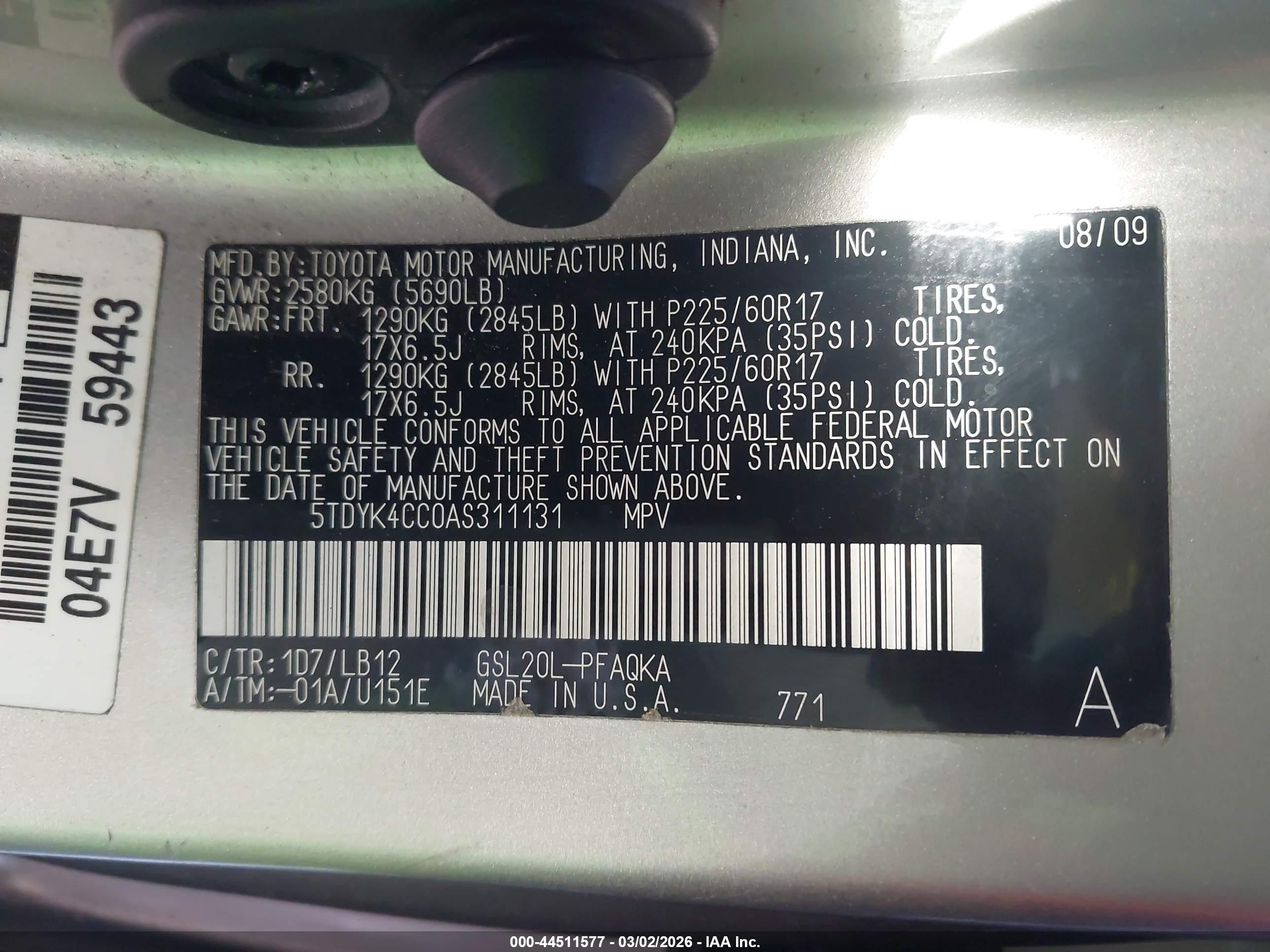 TOYOTA SIENNA image 9