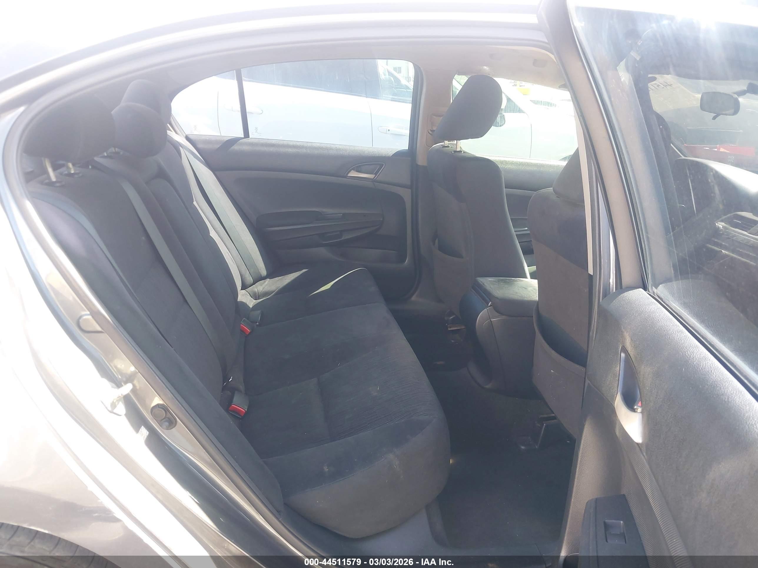 HONDA ACCORD image 8