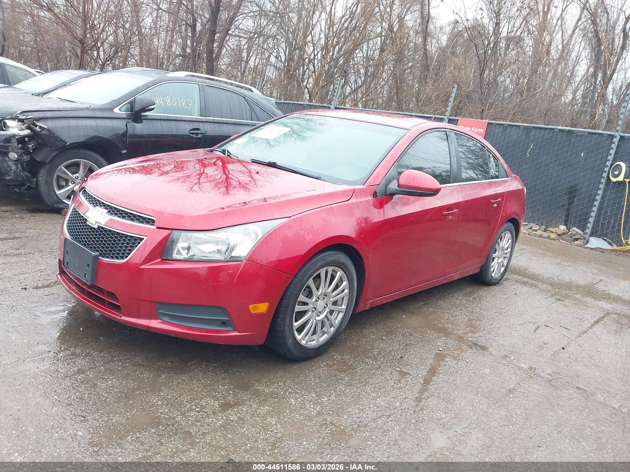 CHEVROLET CRUZE image 2