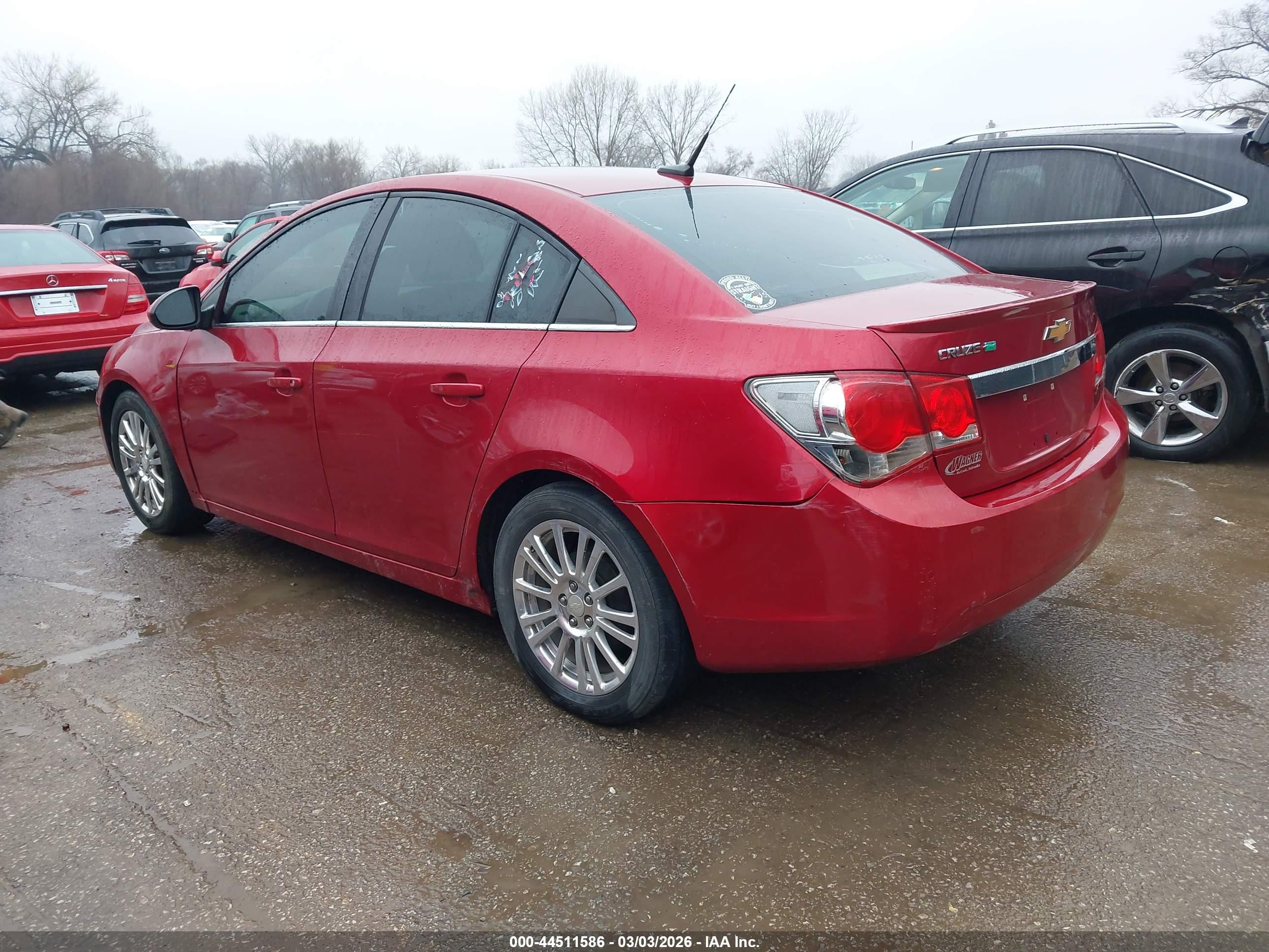 CHEVROLET CRUZE image 3
