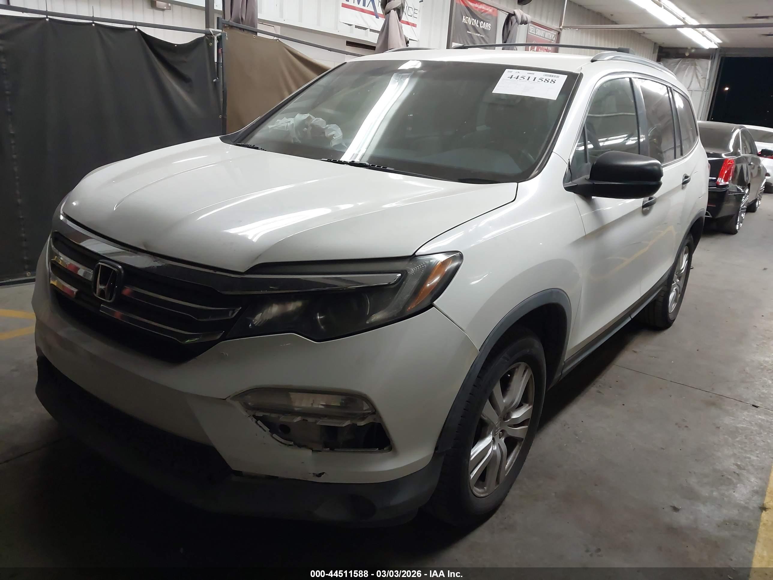 HONDA PILOT image 2