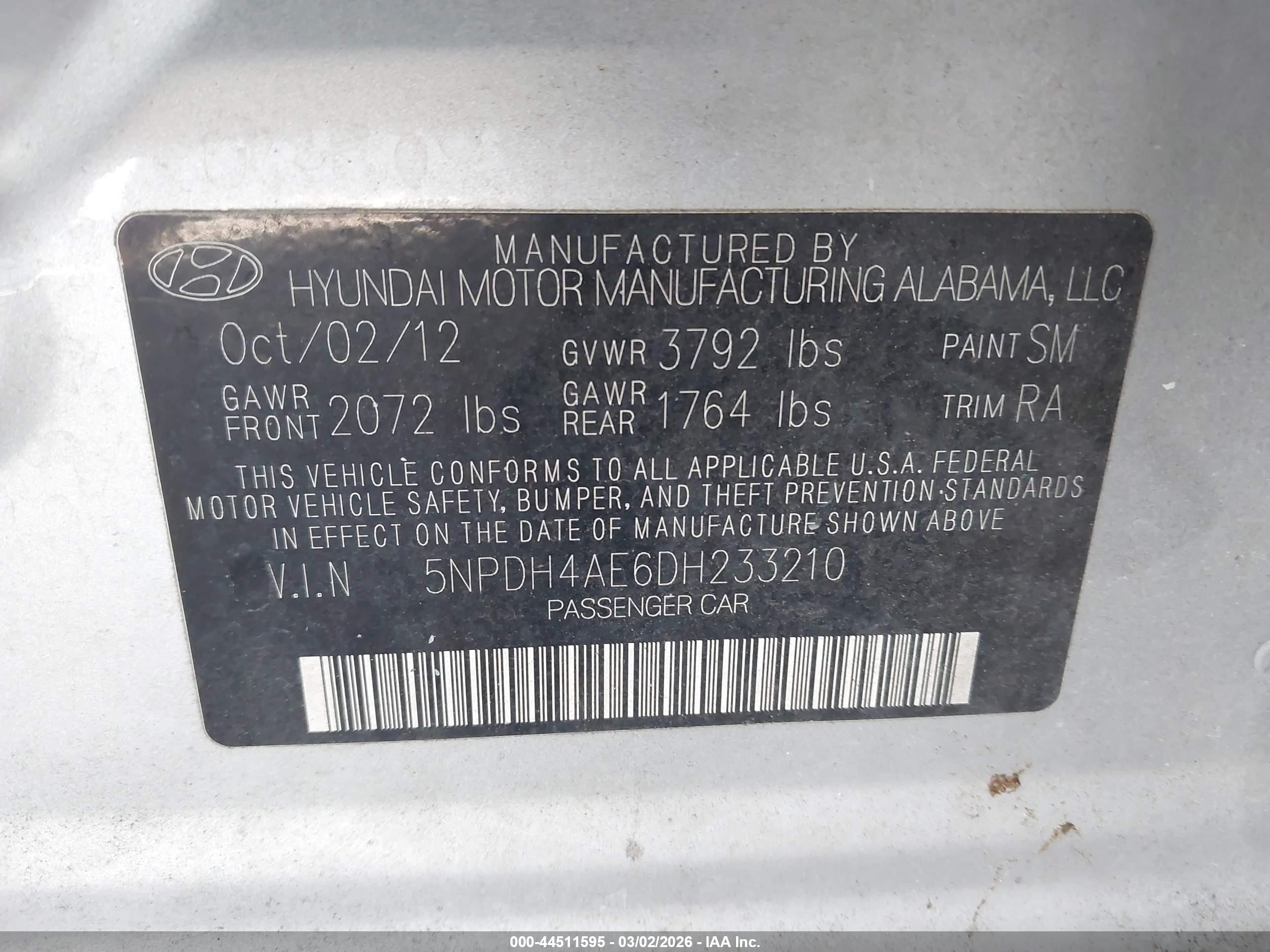 HYUNDAI ELANTRA image 9