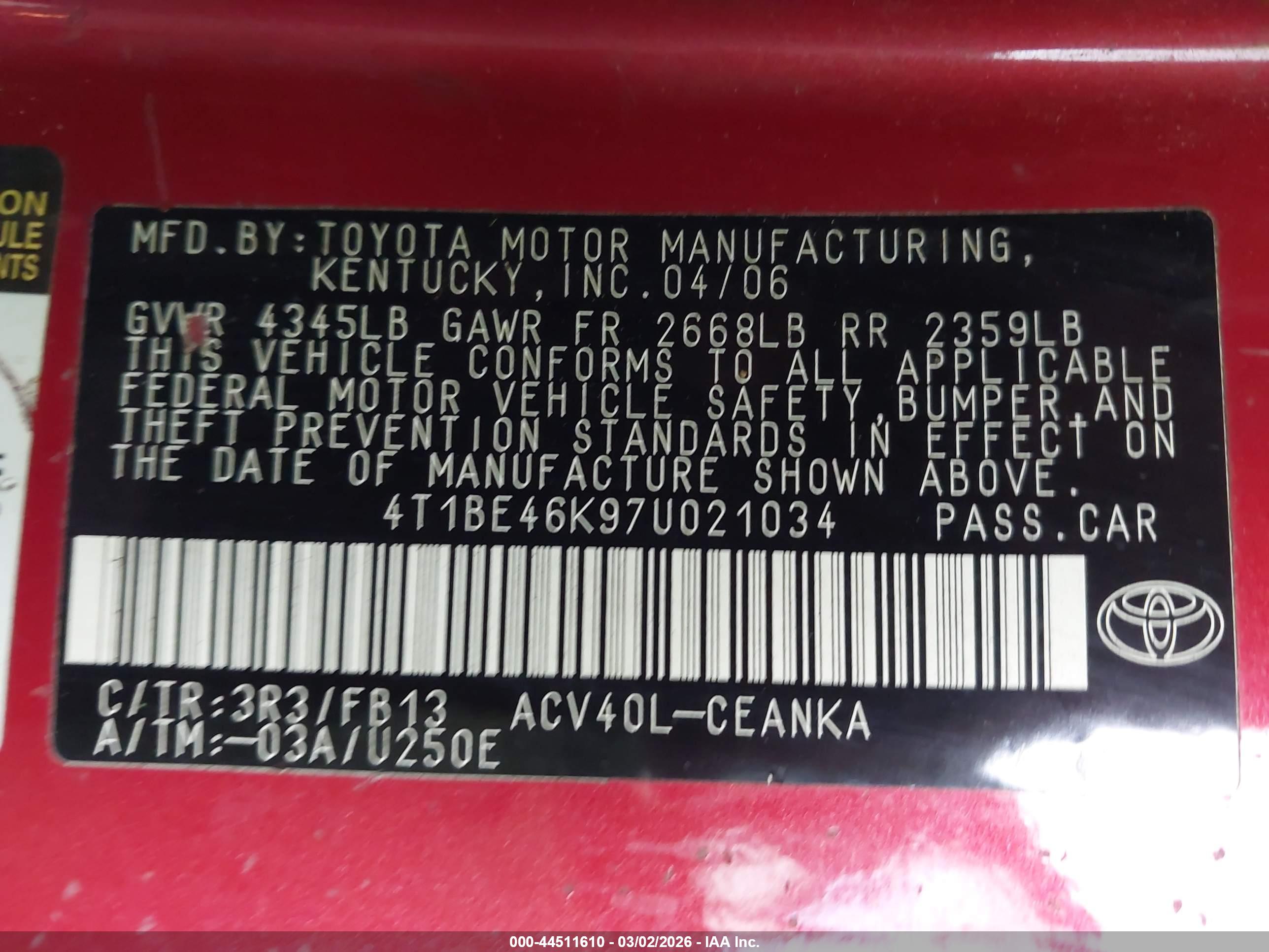 TOYOTA CAMRY image 9