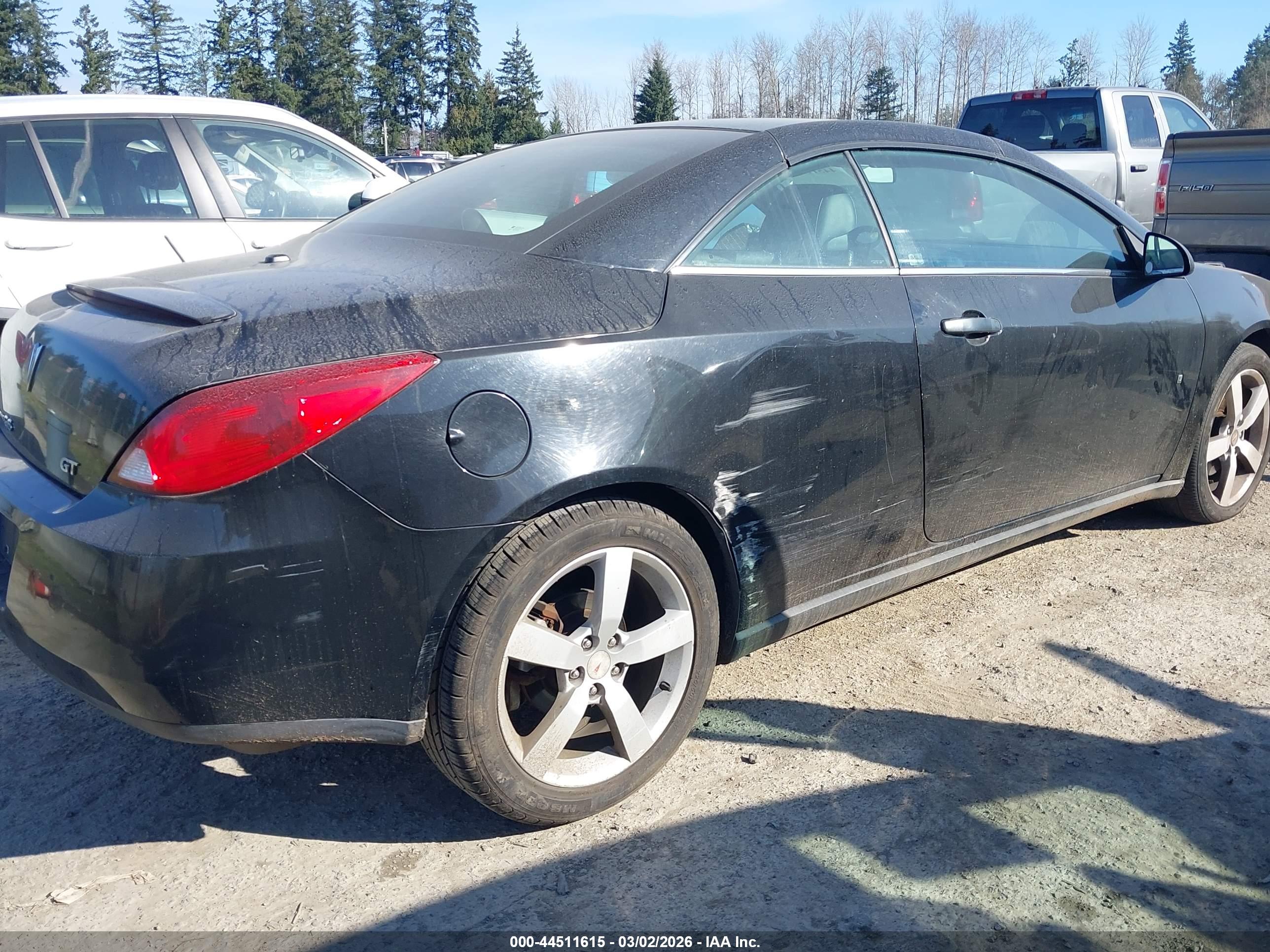 PONTIAC G6 image 6