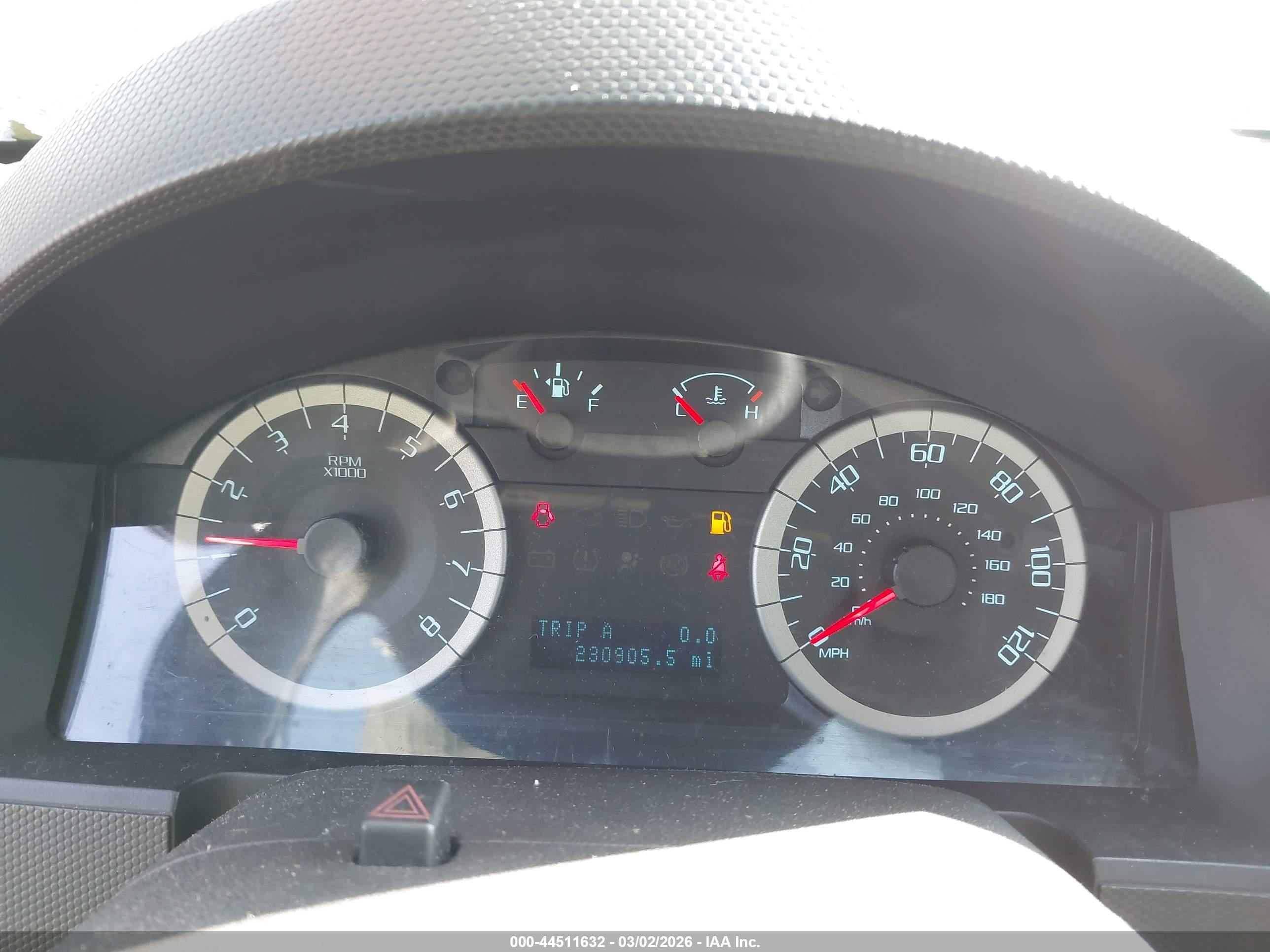 FORD ESCAPE image 7