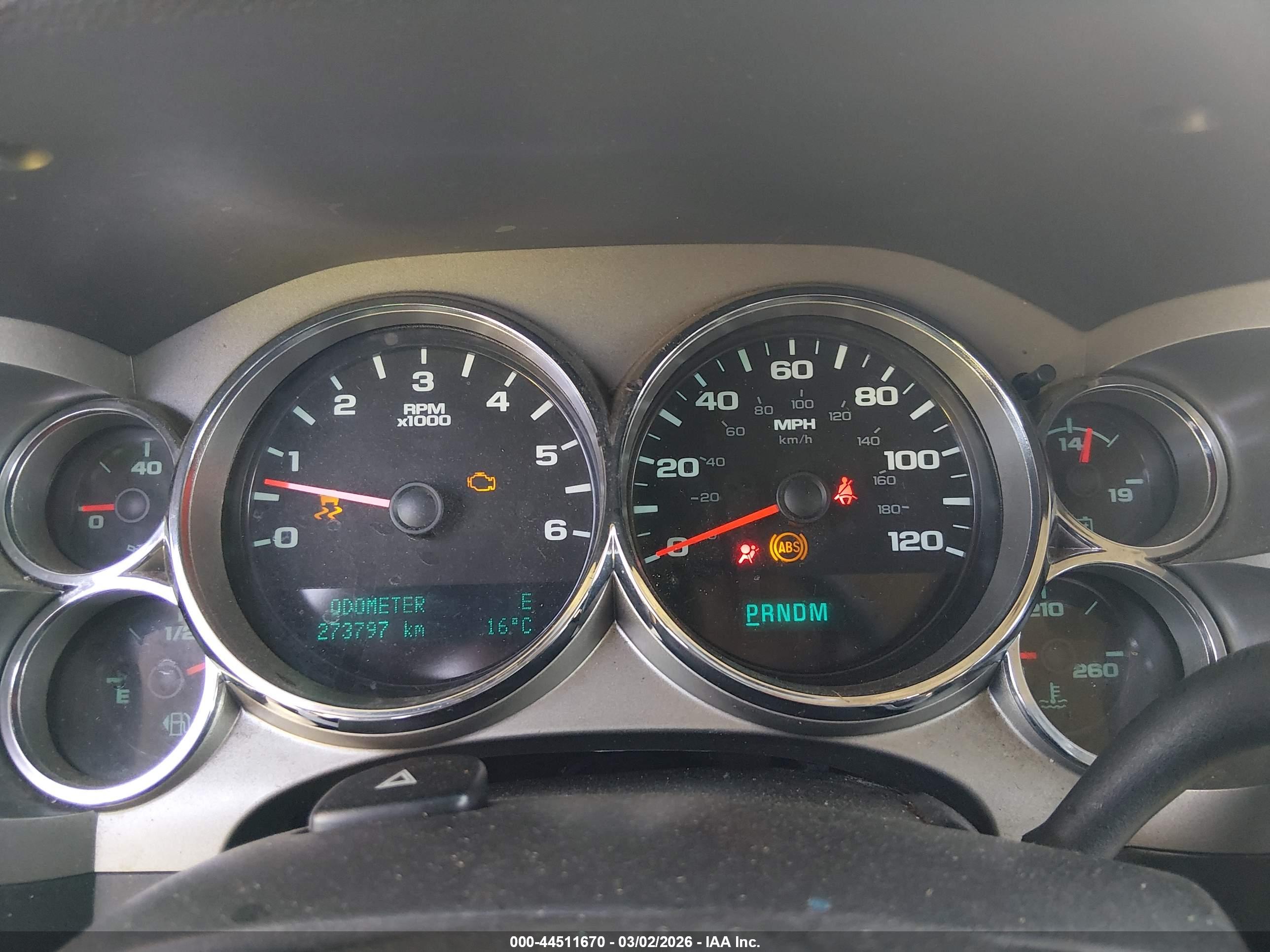 CHEVROLET SILVERADO image 7