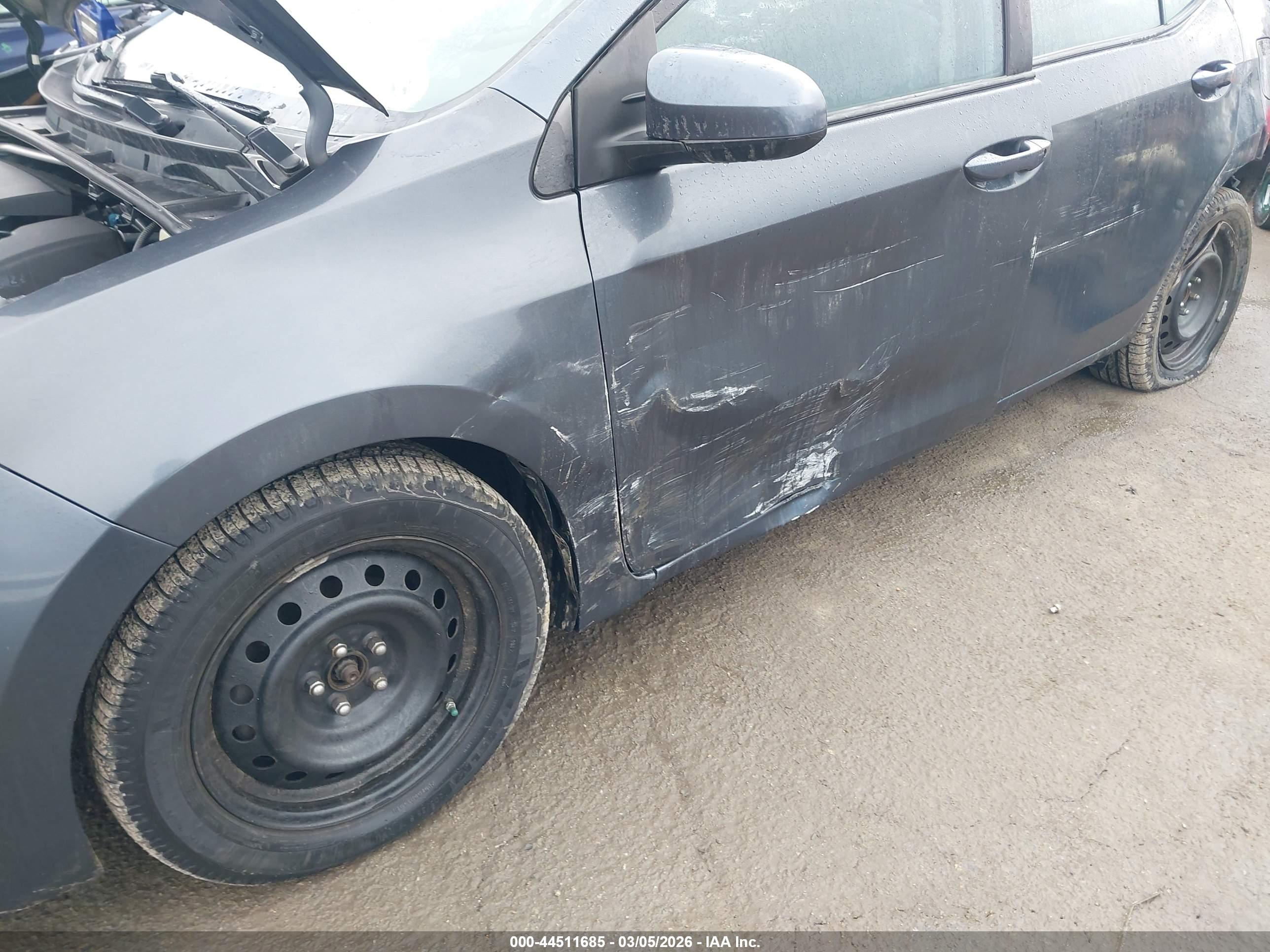 TOYOTA COROLLA image 6