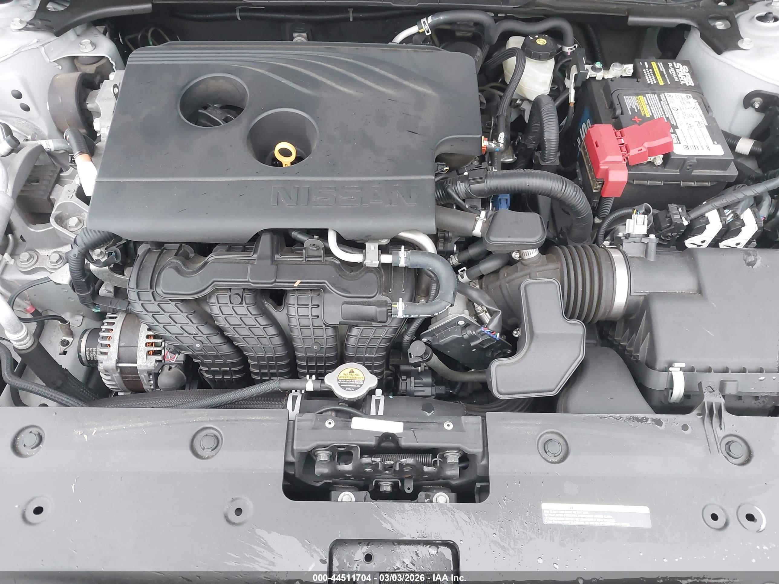 NISSAN ALTIMA image 10