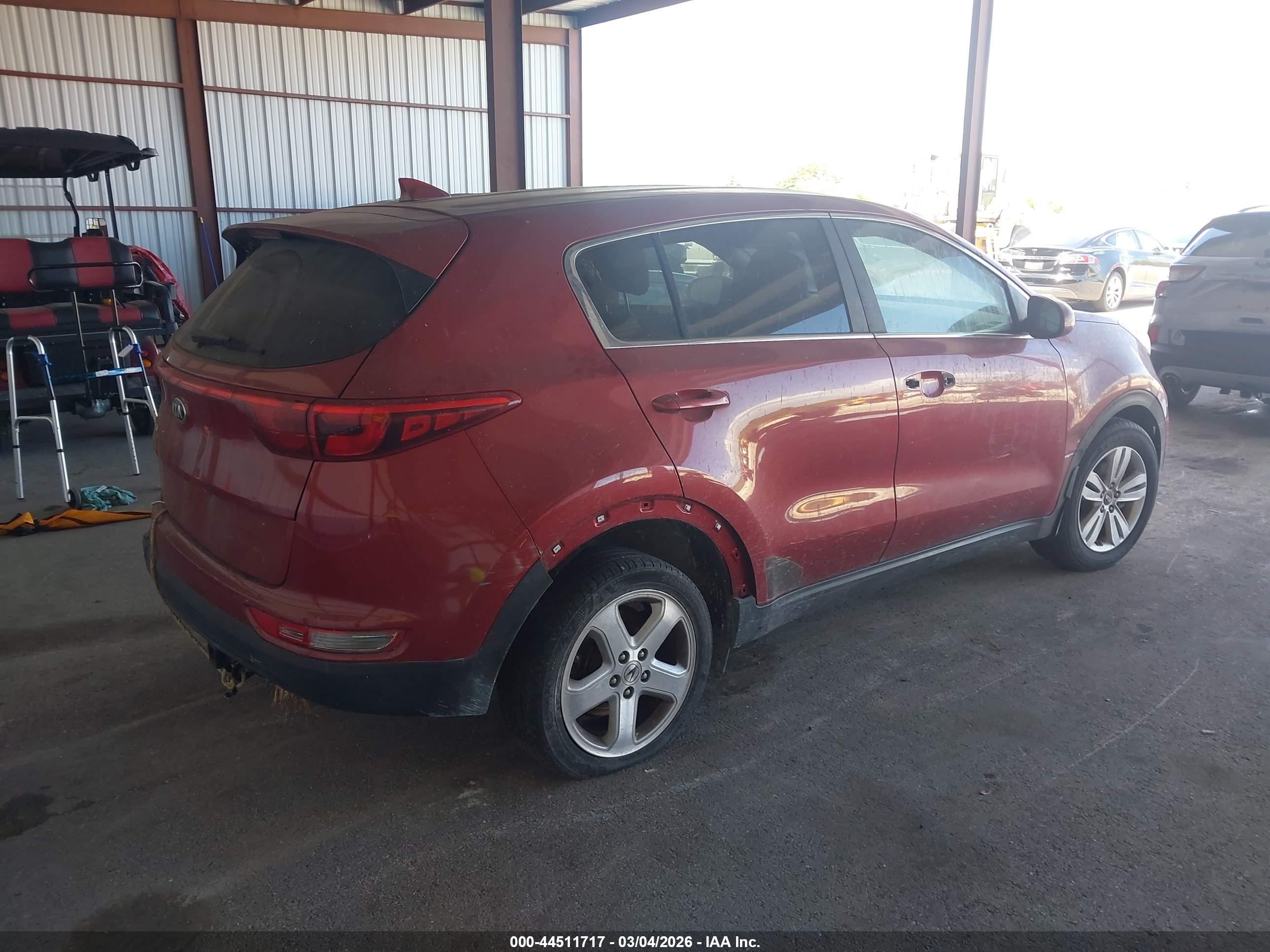 KIA SPORTAGE image 4