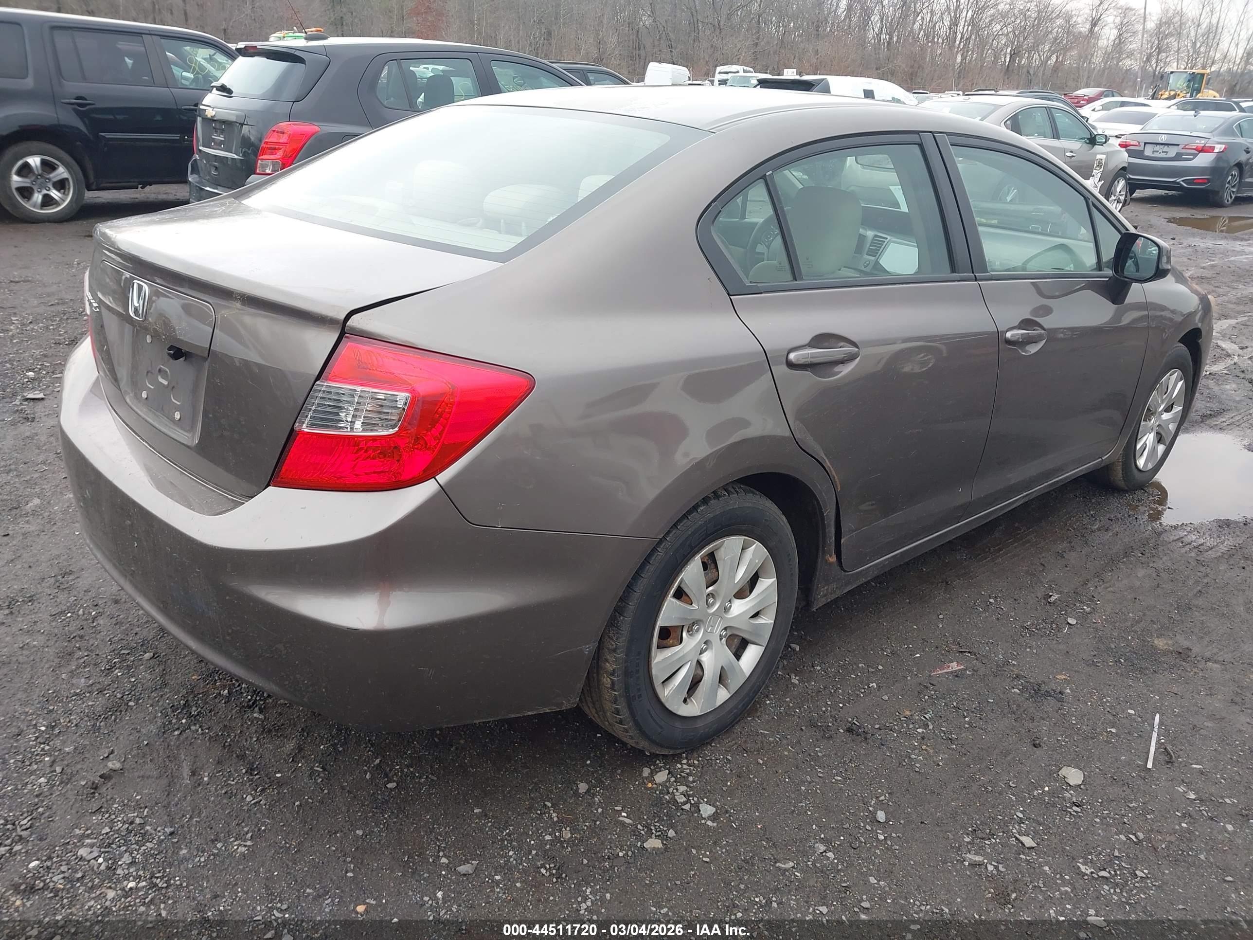 HONDA CIVIC image 4