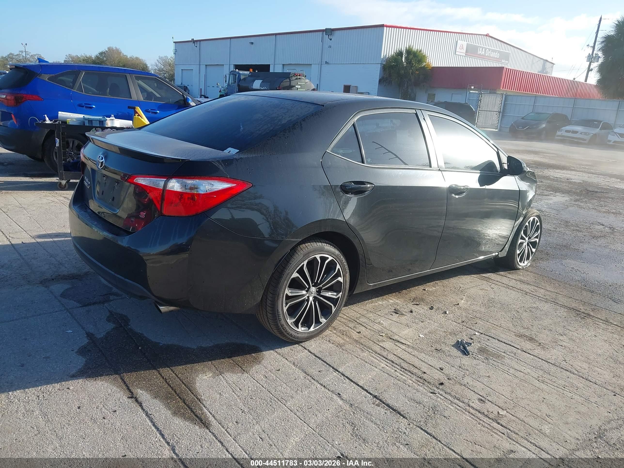 TOYOTA COROLLA image 4