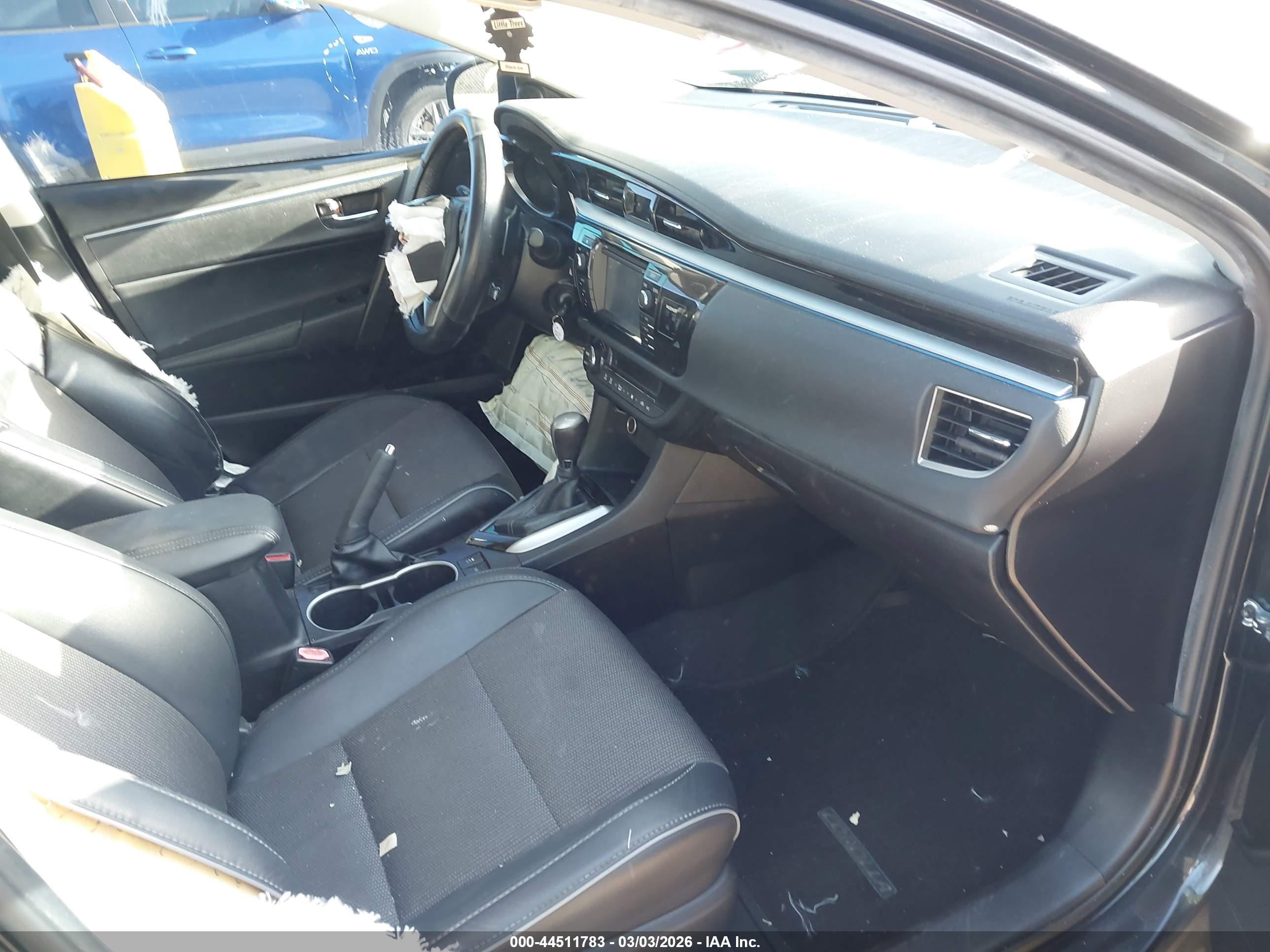 TOYOTA COROLLA image 5