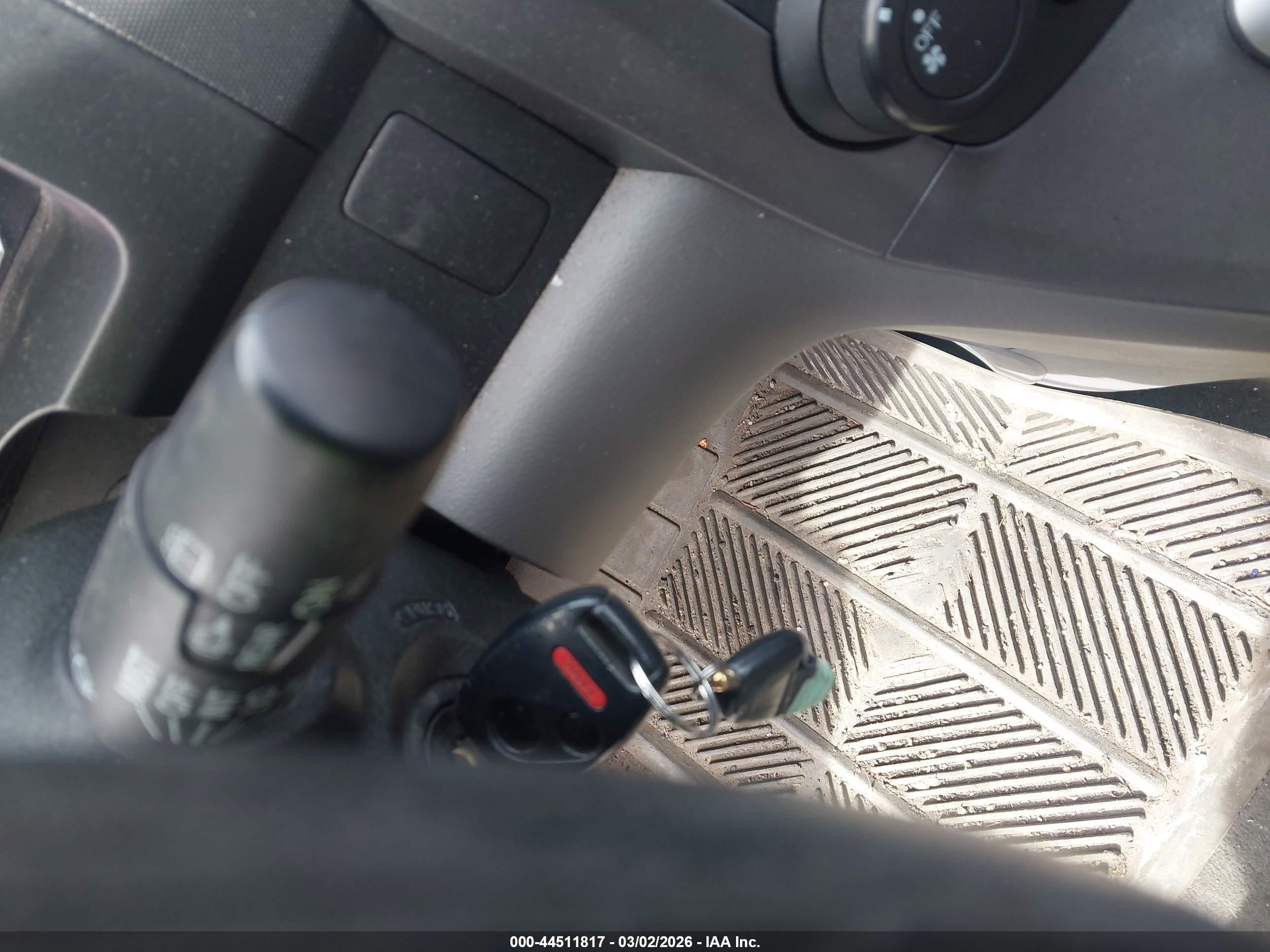 HONDA CR-V image 11