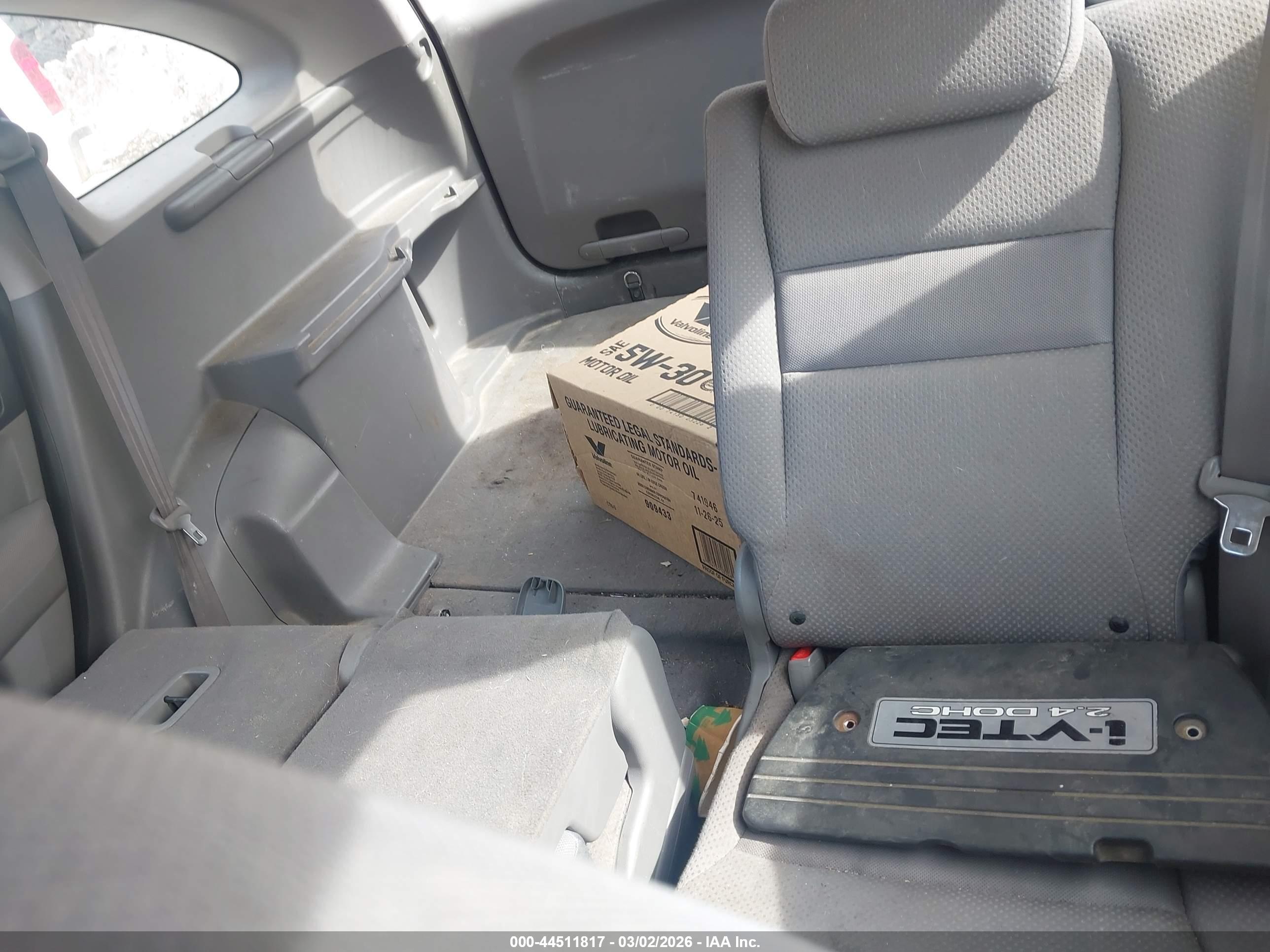 HONDA CR-V image 8