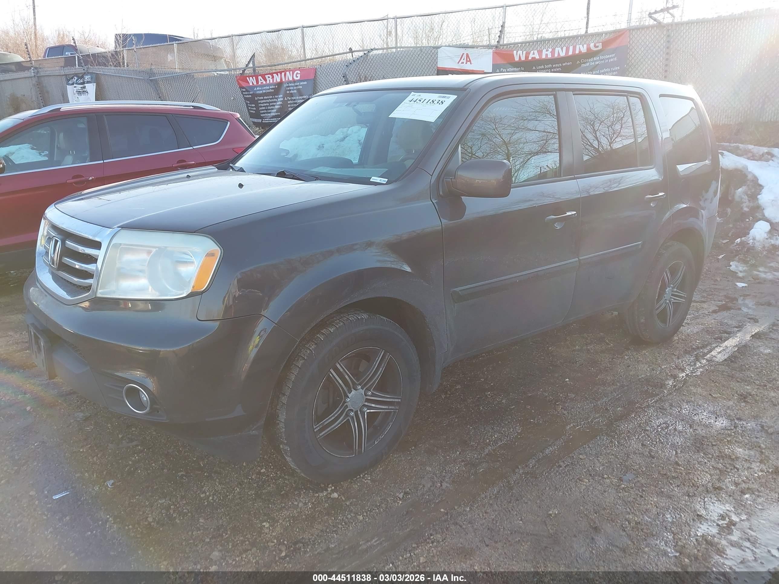 HONDA PILOT image 2