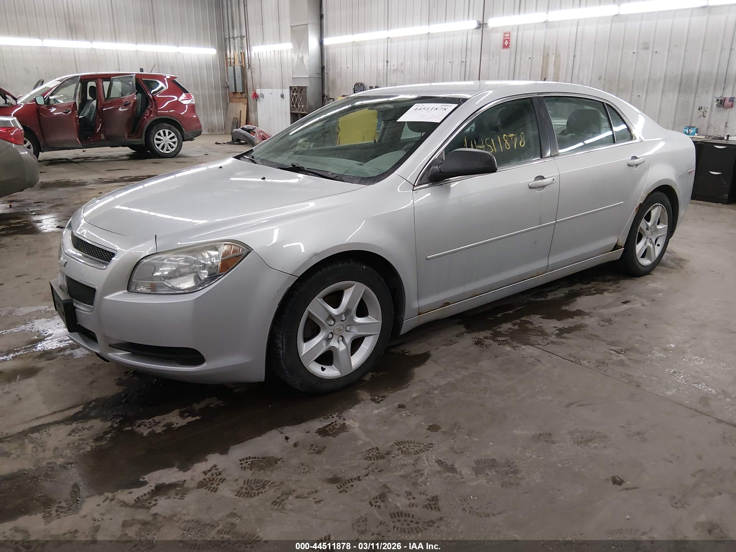 CHEVROLET MALIBU image 2