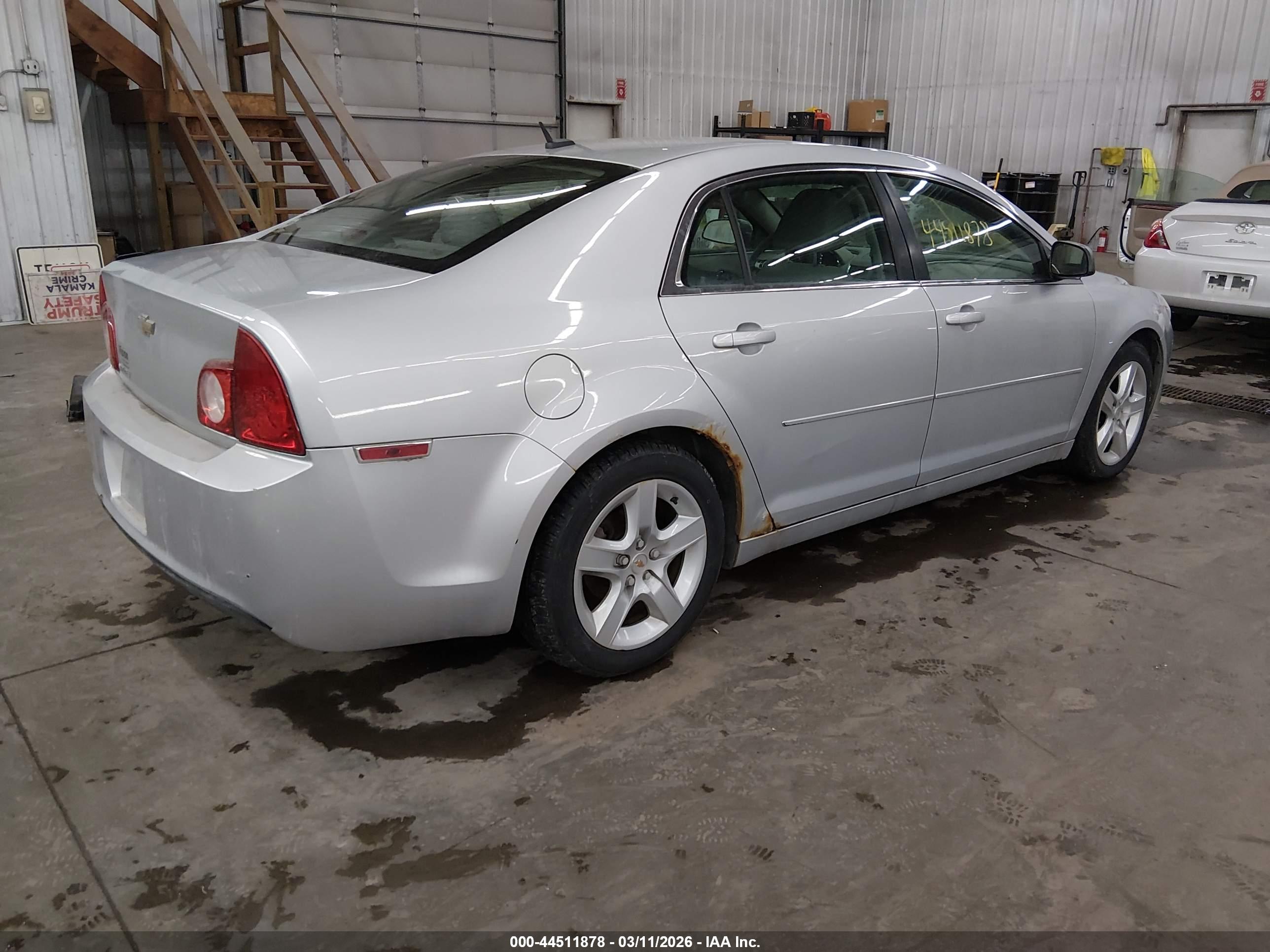 CHEVROLET MALIBU image 4
