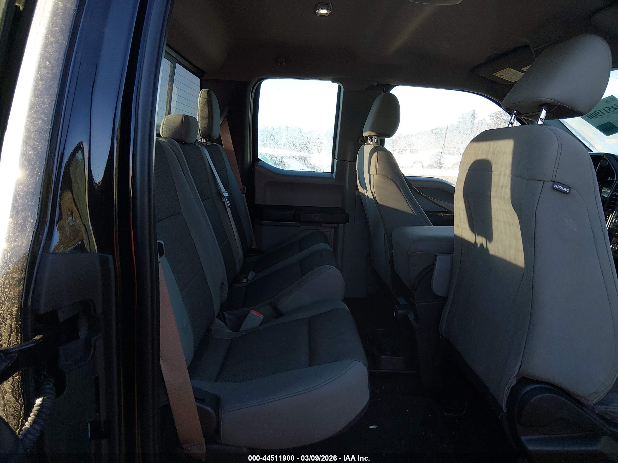 FORD F-150 image 8