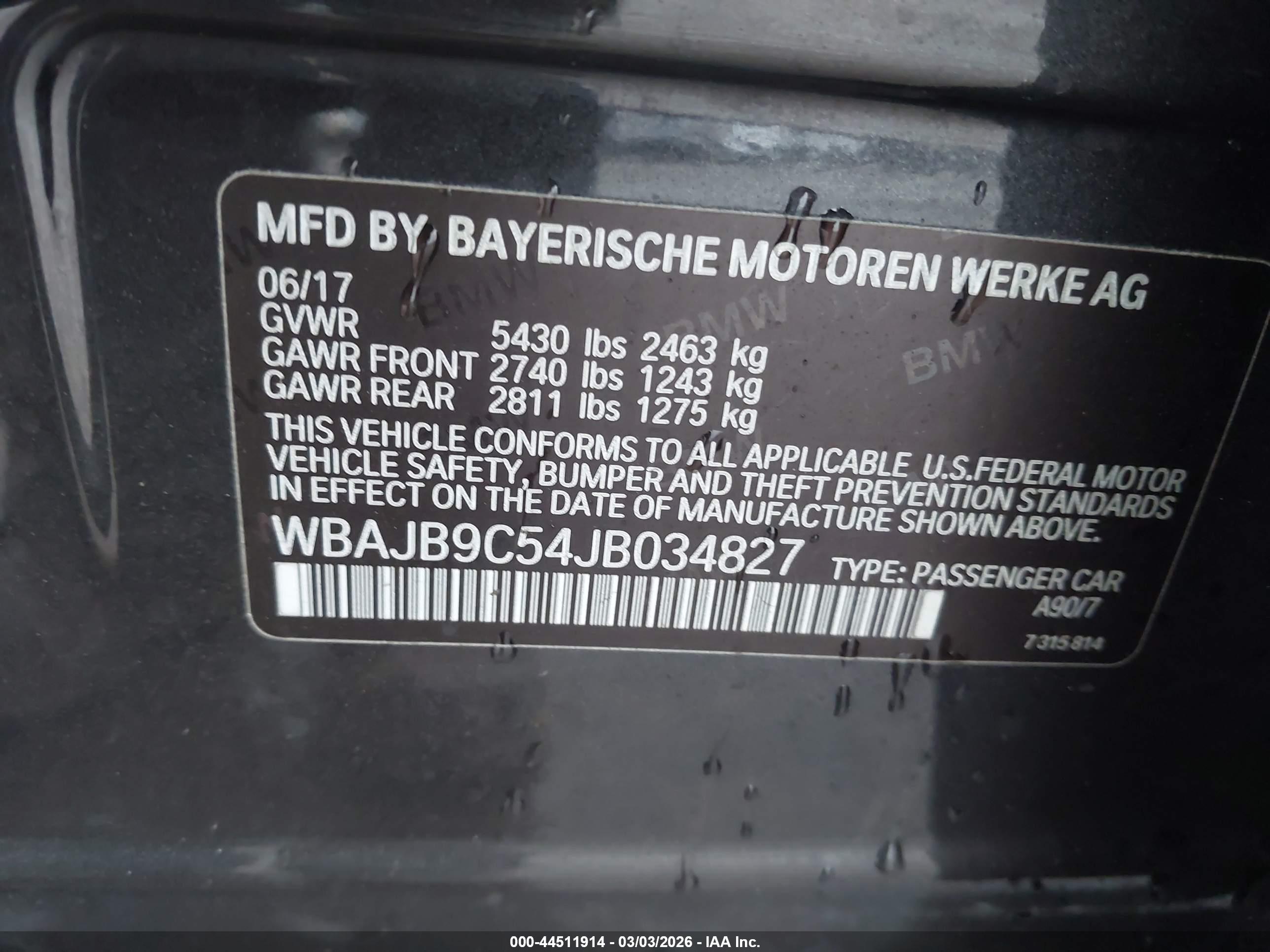 BMW M550I image 9