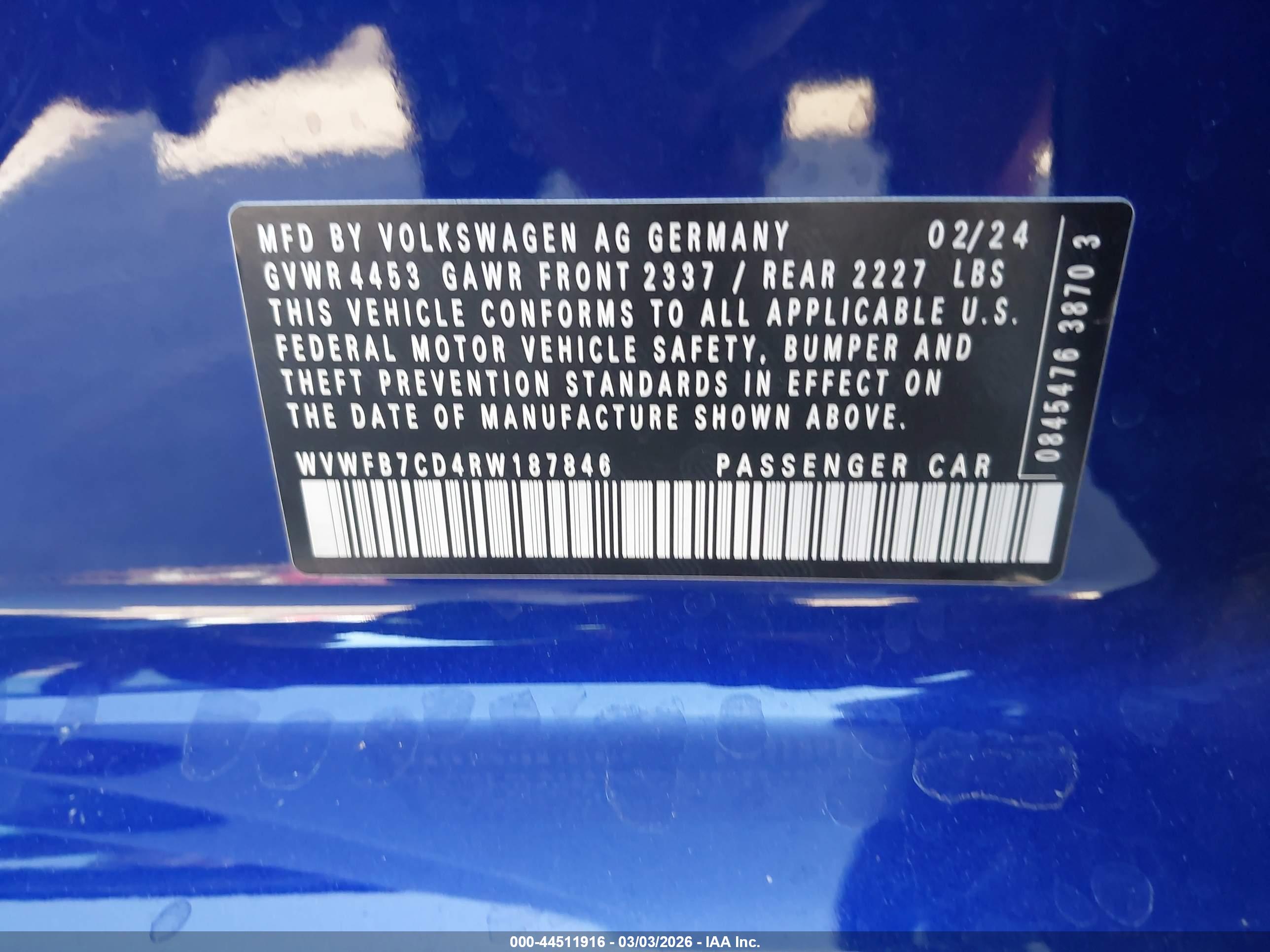 VOLKSWAGEN GOLF image 9