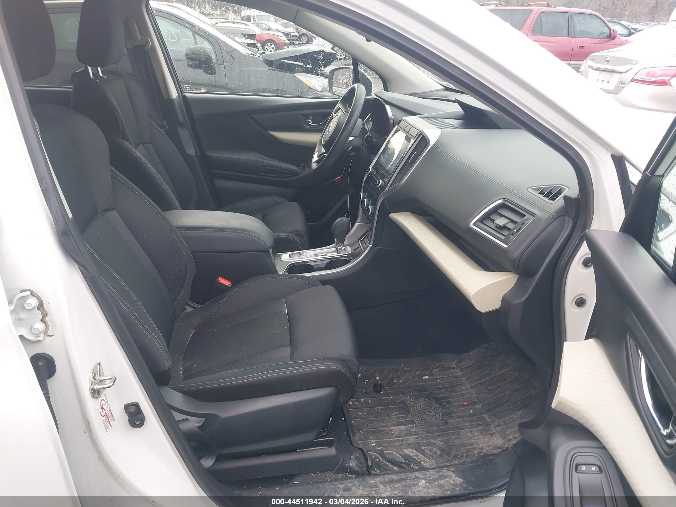 SUBARU ASCENT image 5