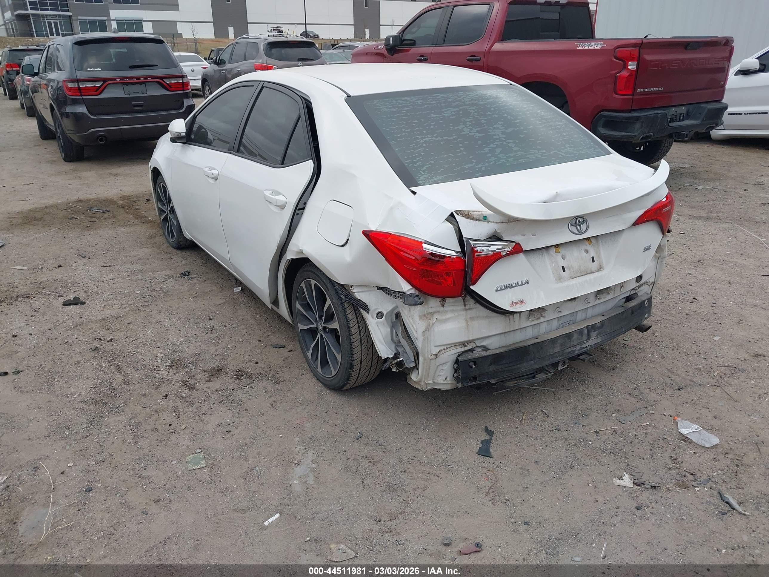 TOYOTA COROLLA image 3
