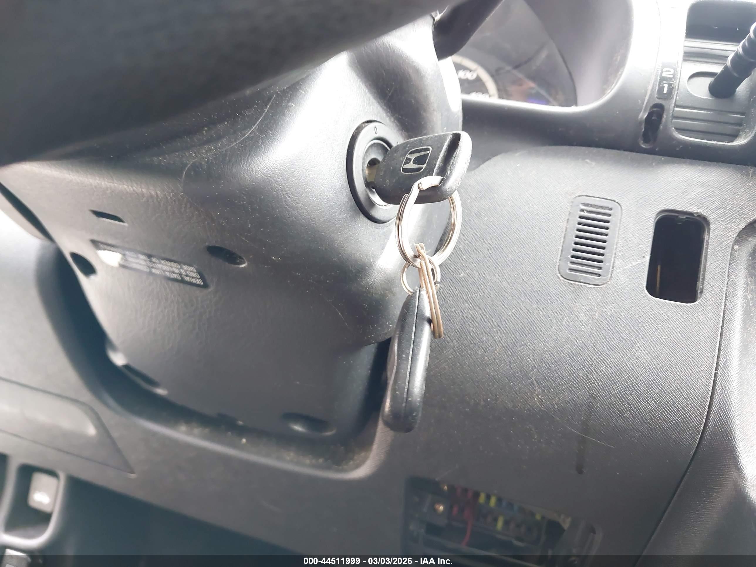 HONDA CR-V image 11
