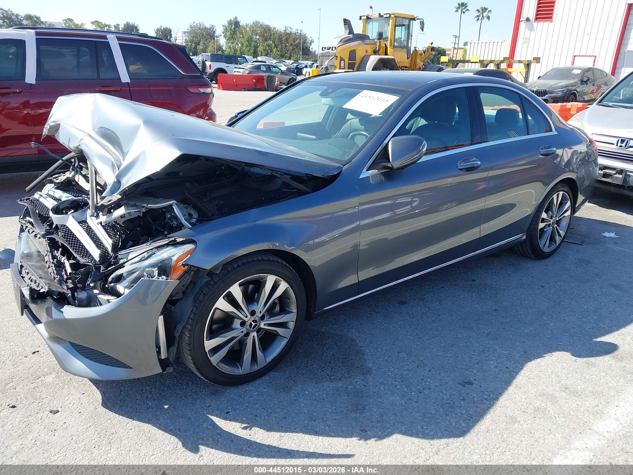 MERCEDES-BENZ C image 2