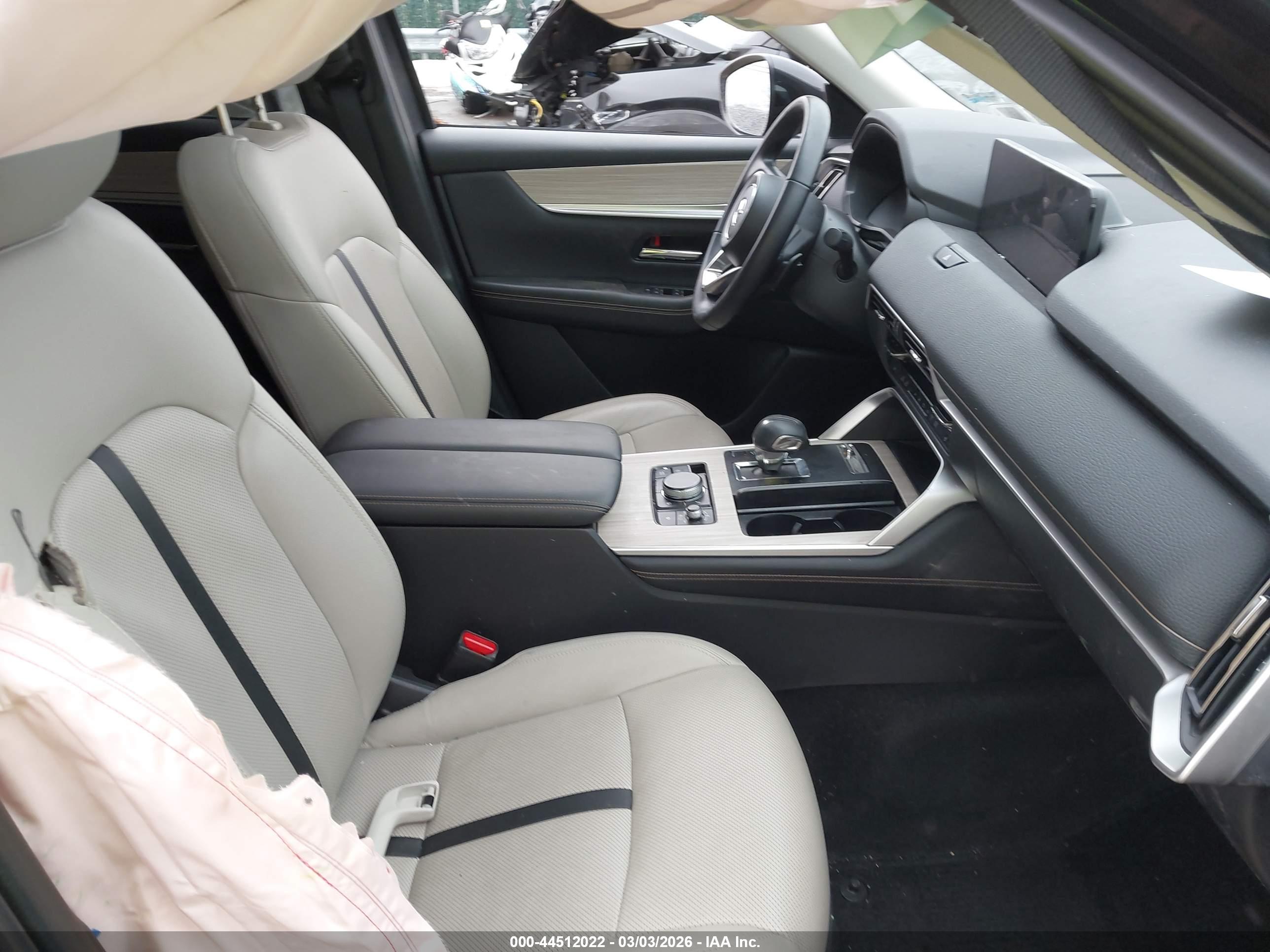 MAZDA CX-90 image 5