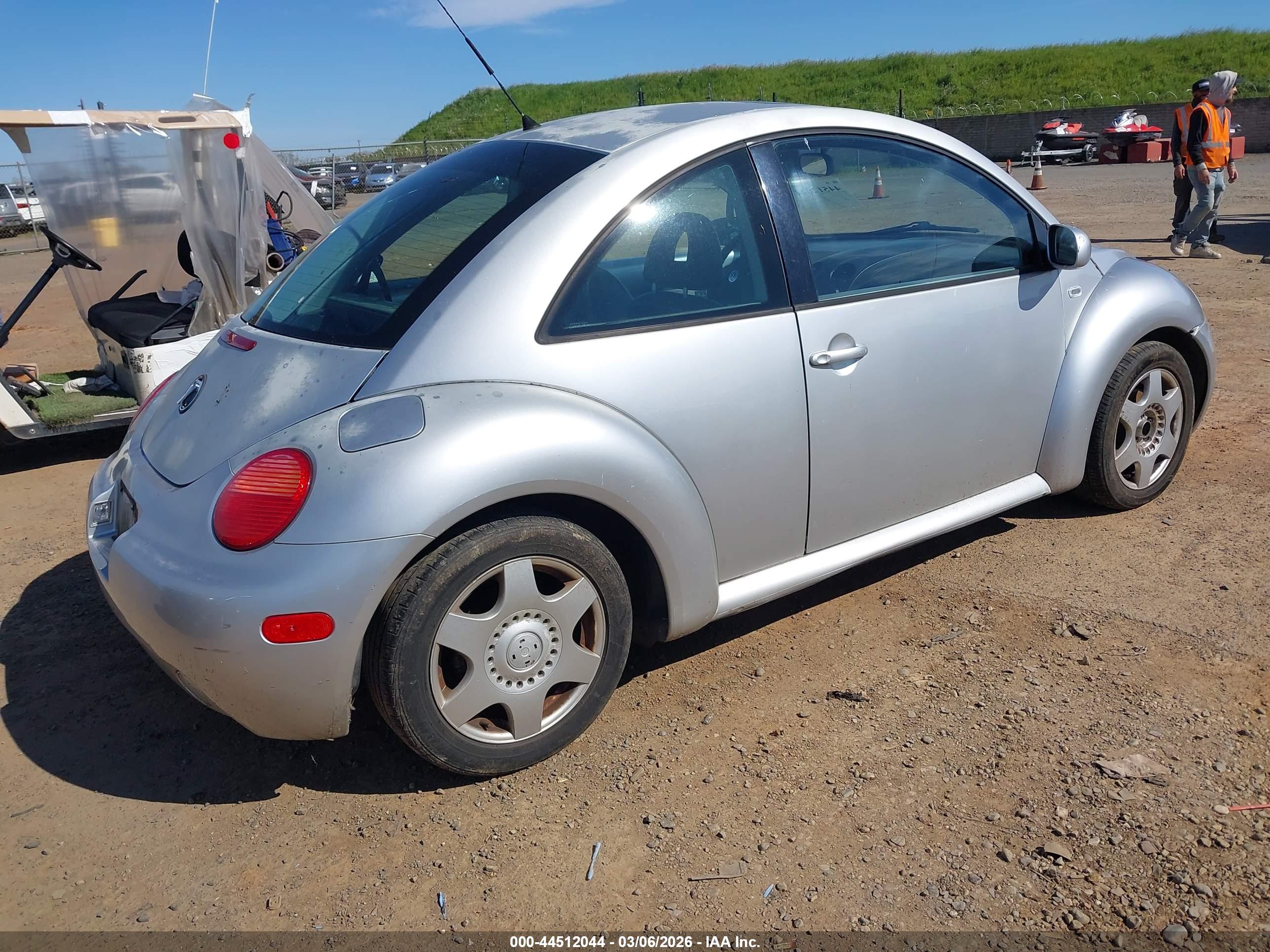 VOLKSWAGEN NEW image 4
