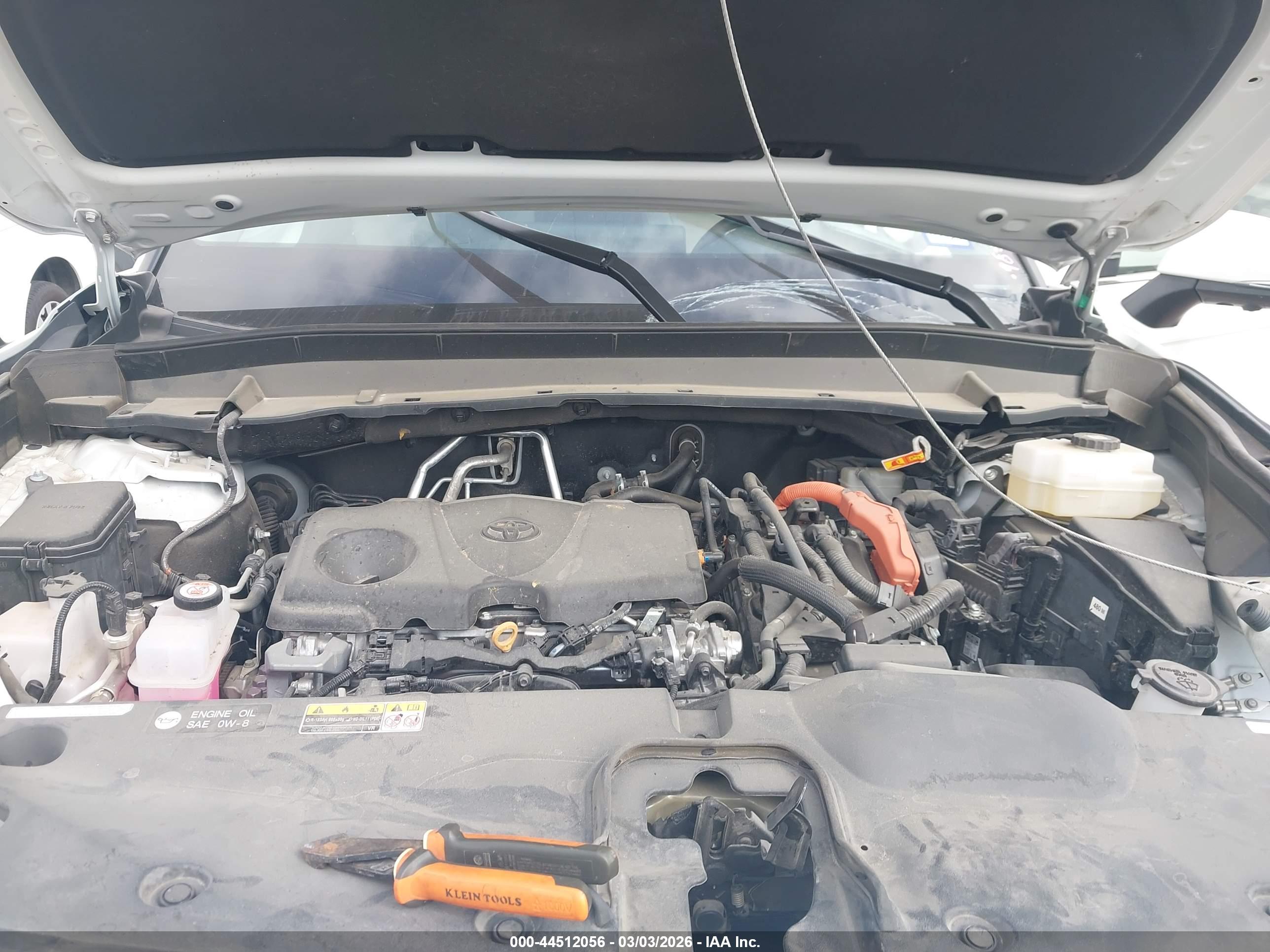 TOYOTA GRAND image 10