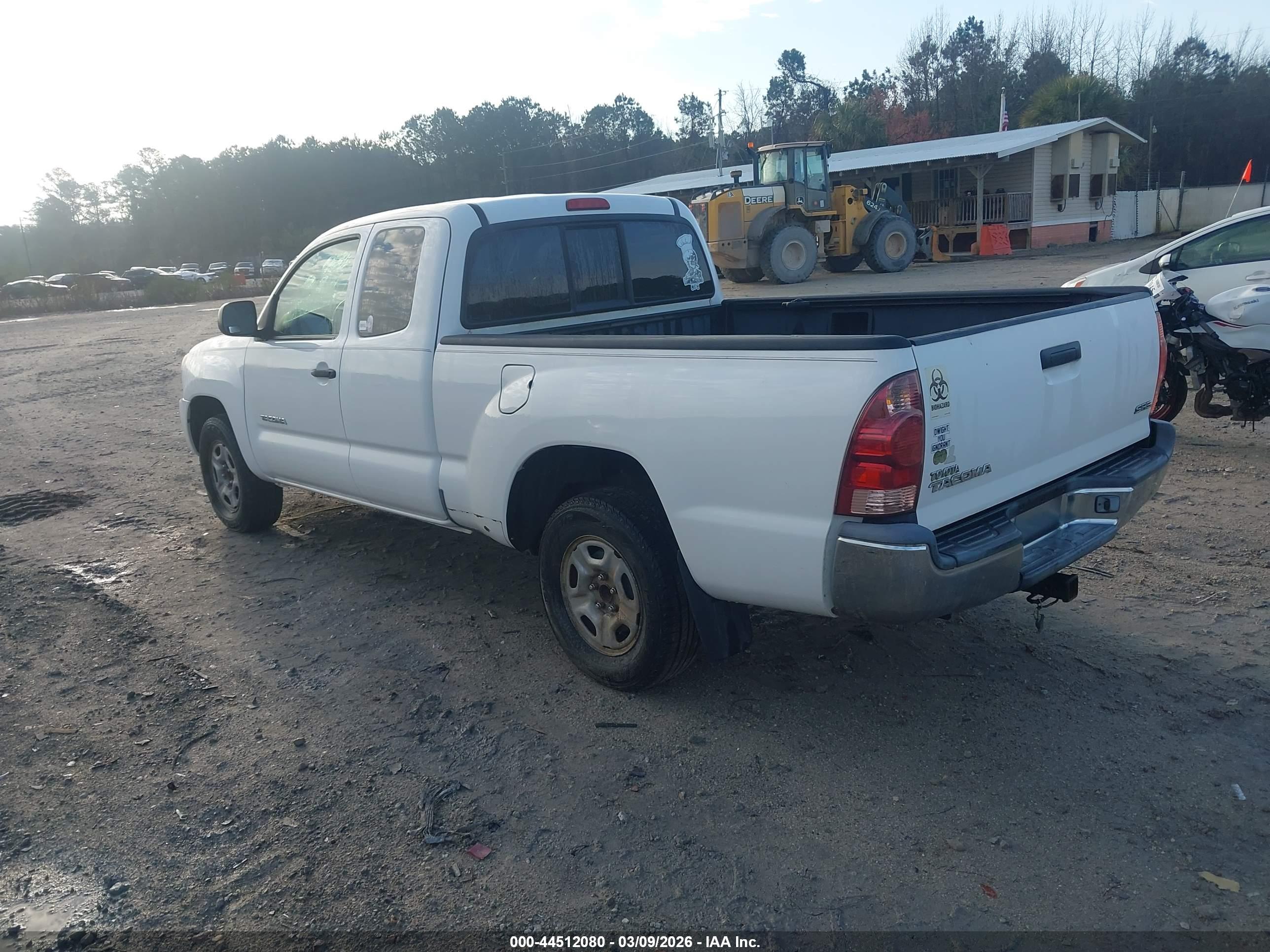 TOYOTA TACOMA image 3
